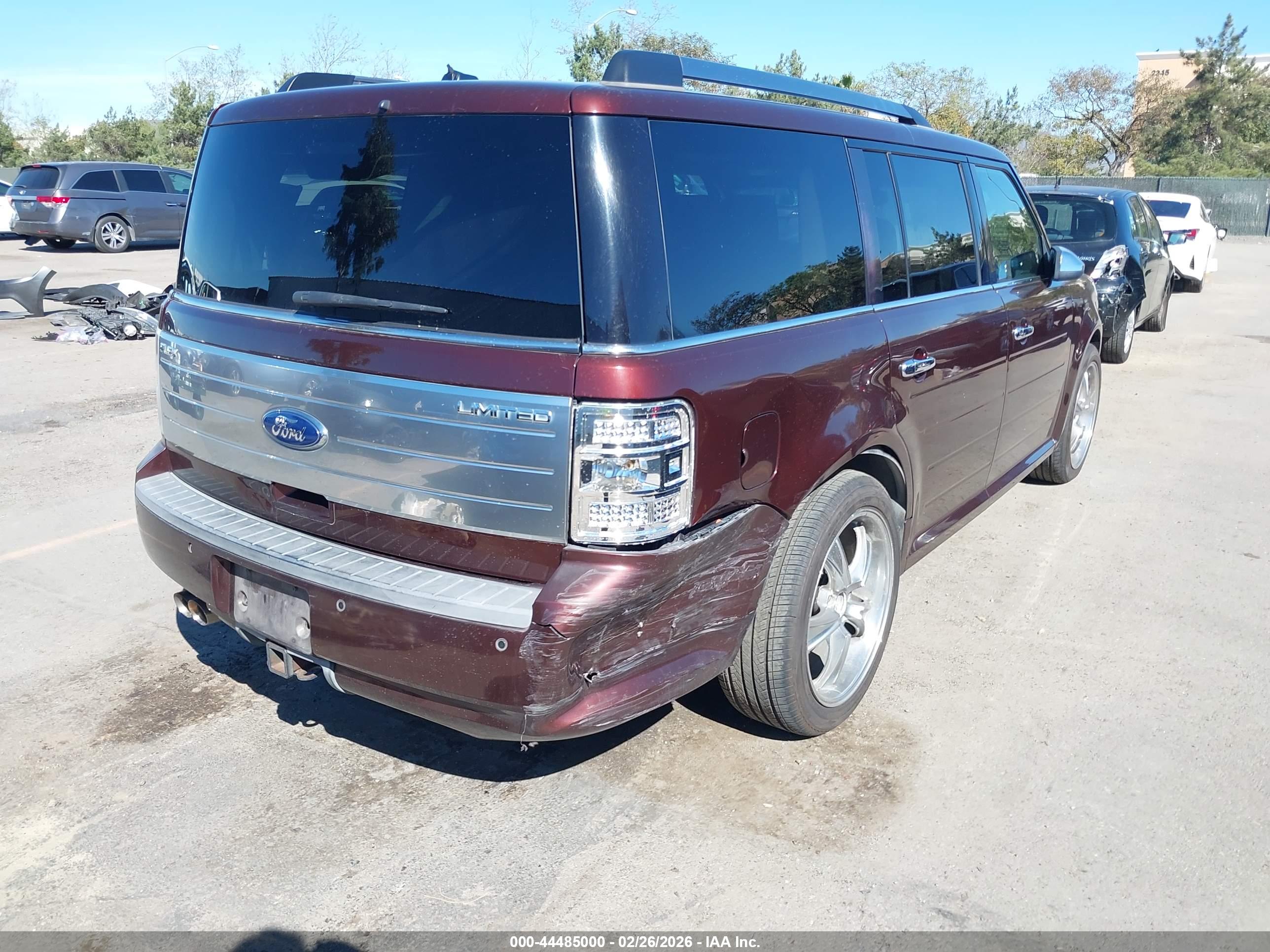 FORD FLEX image 4