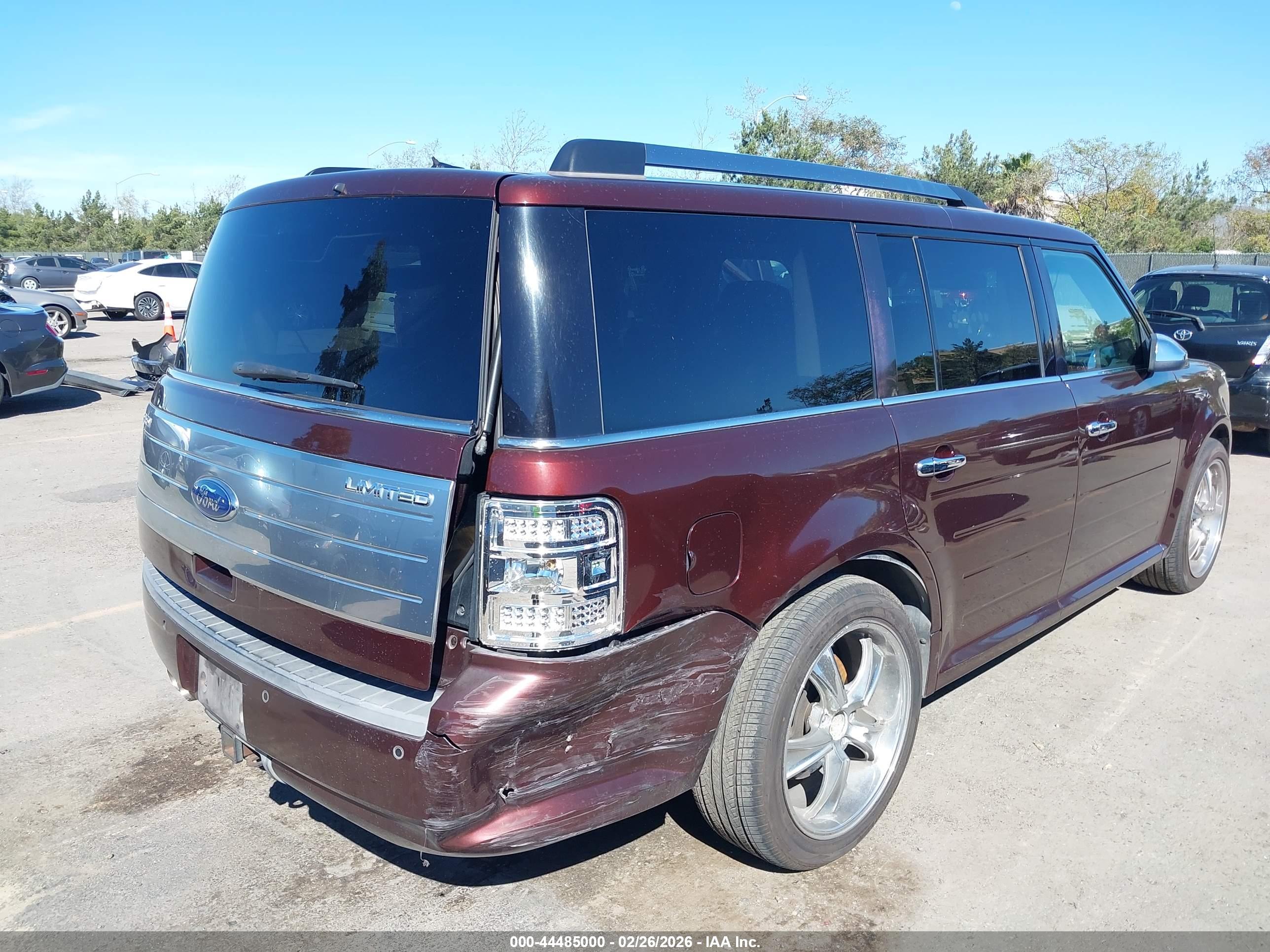 FORD FLEX image 6