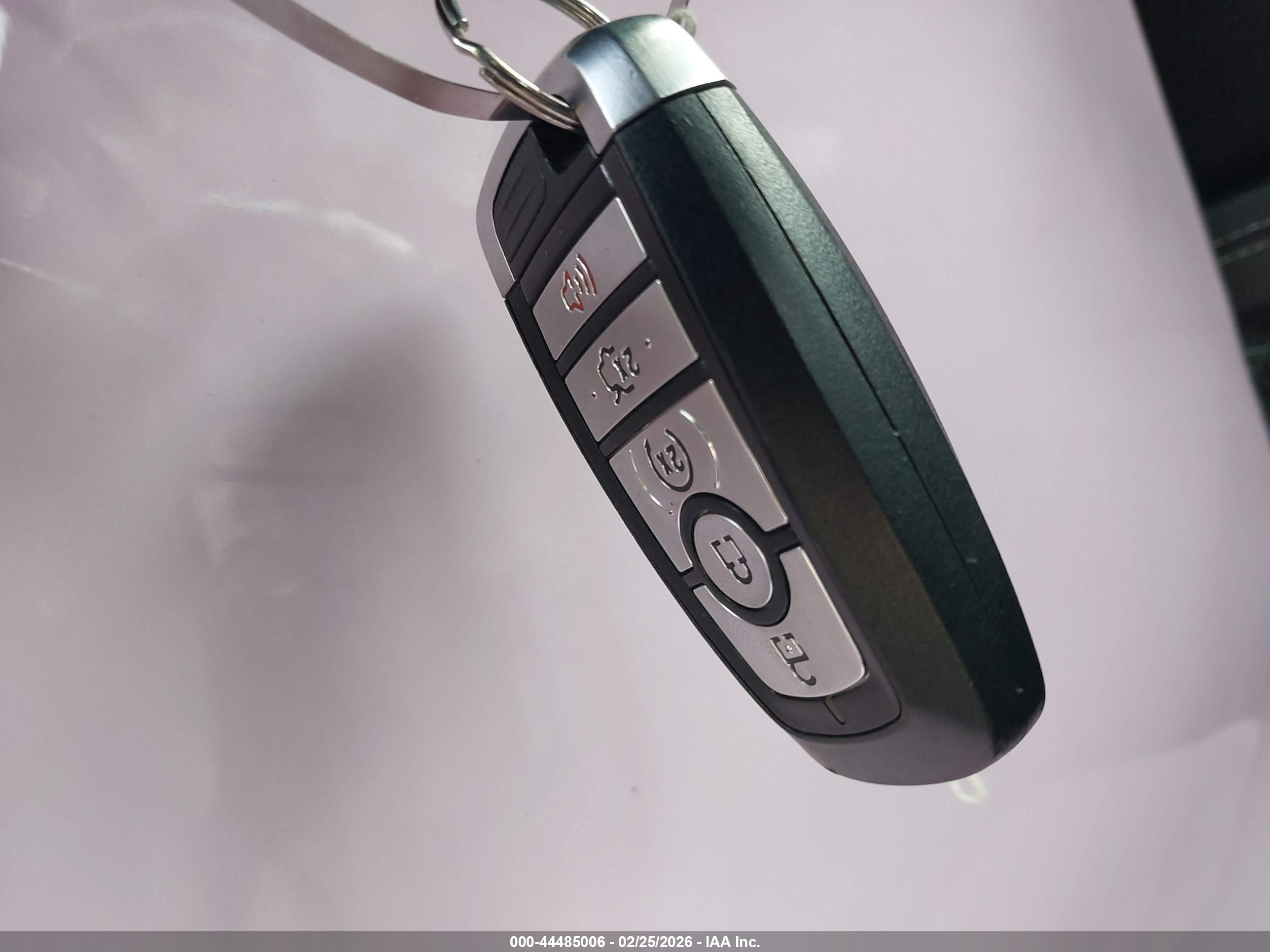 FORD MUSTANG image 11