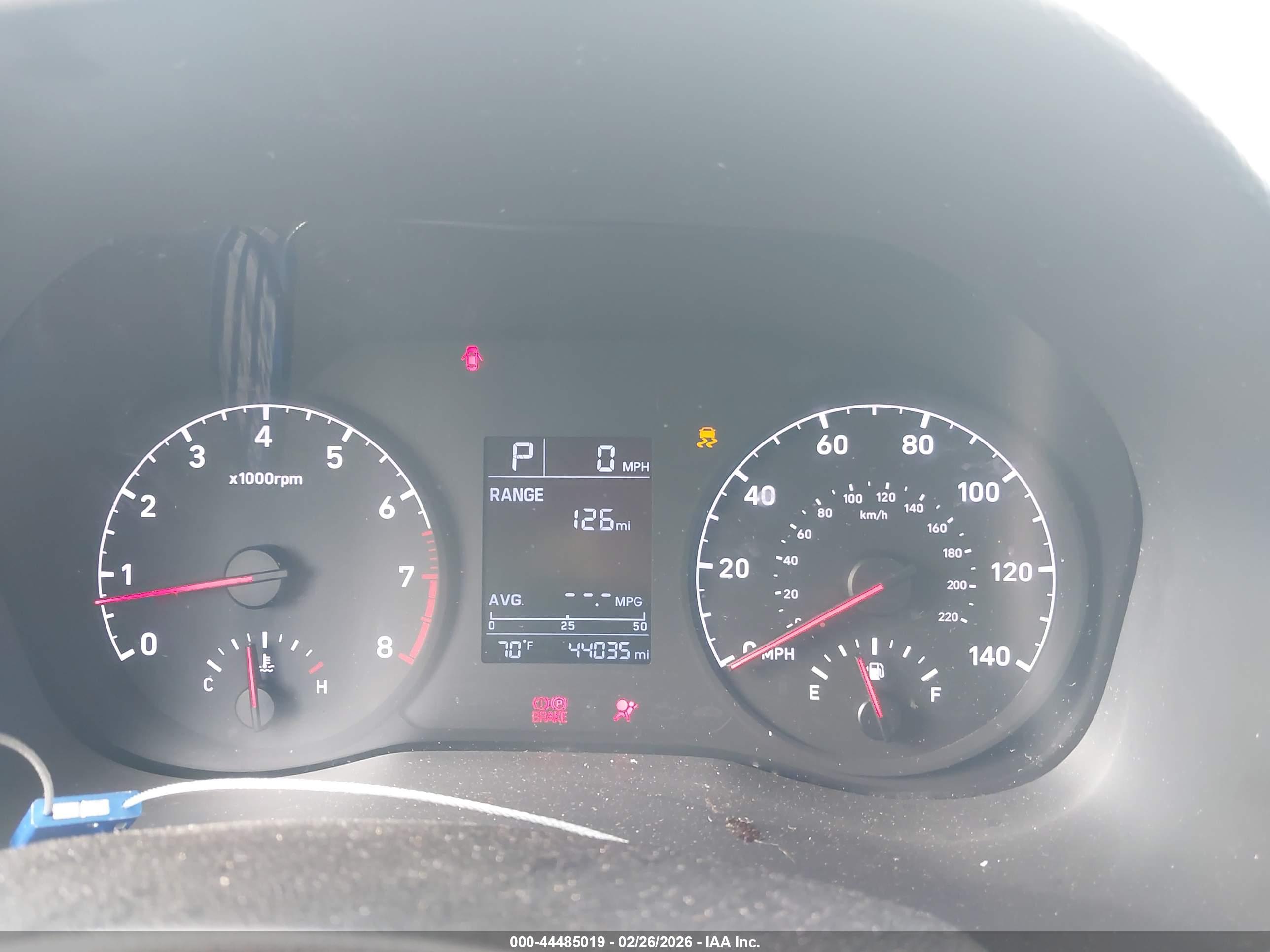 HYUNDAI ACCENT image 7