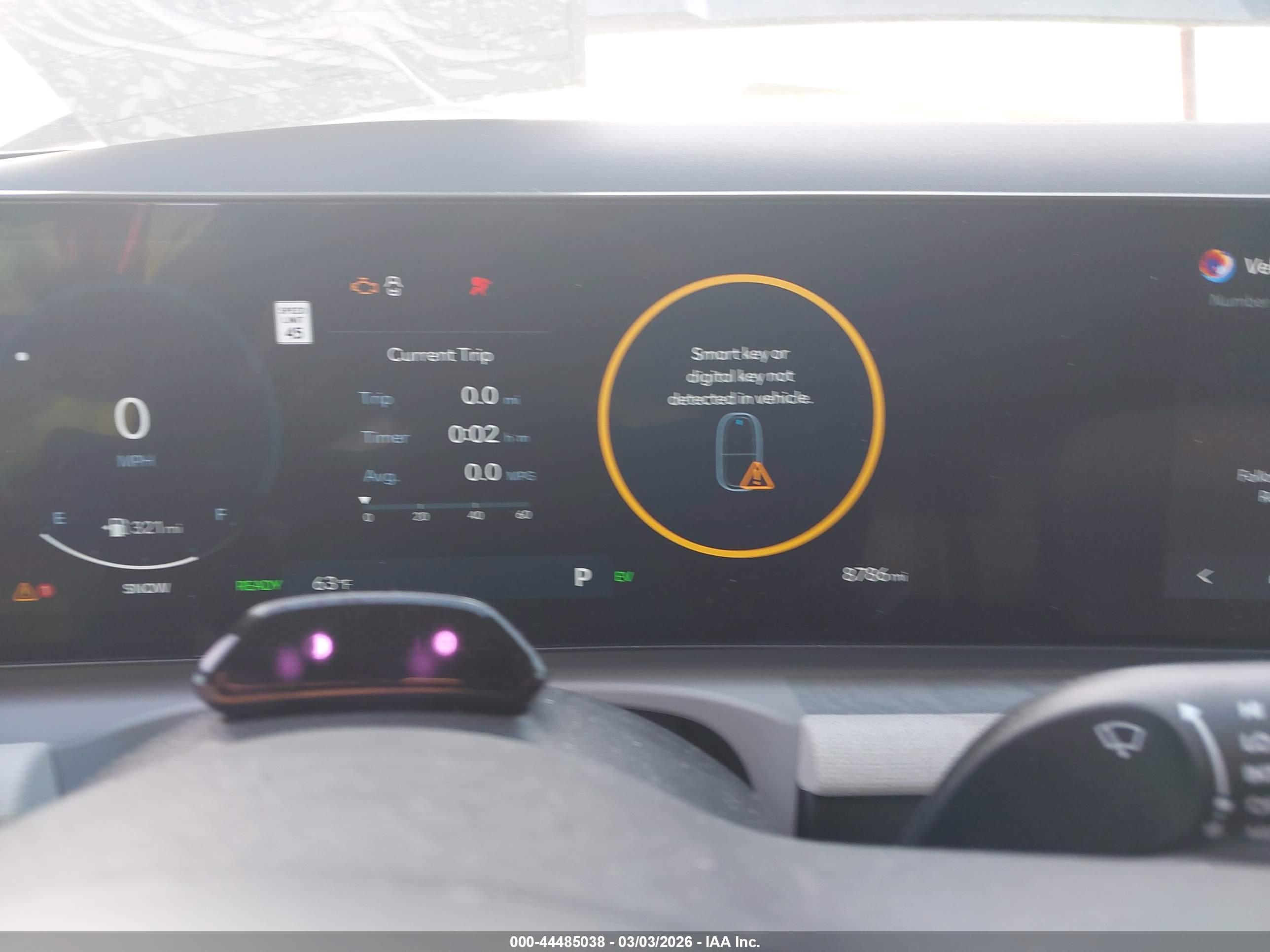 HYUNDAI TUCSON image 7
