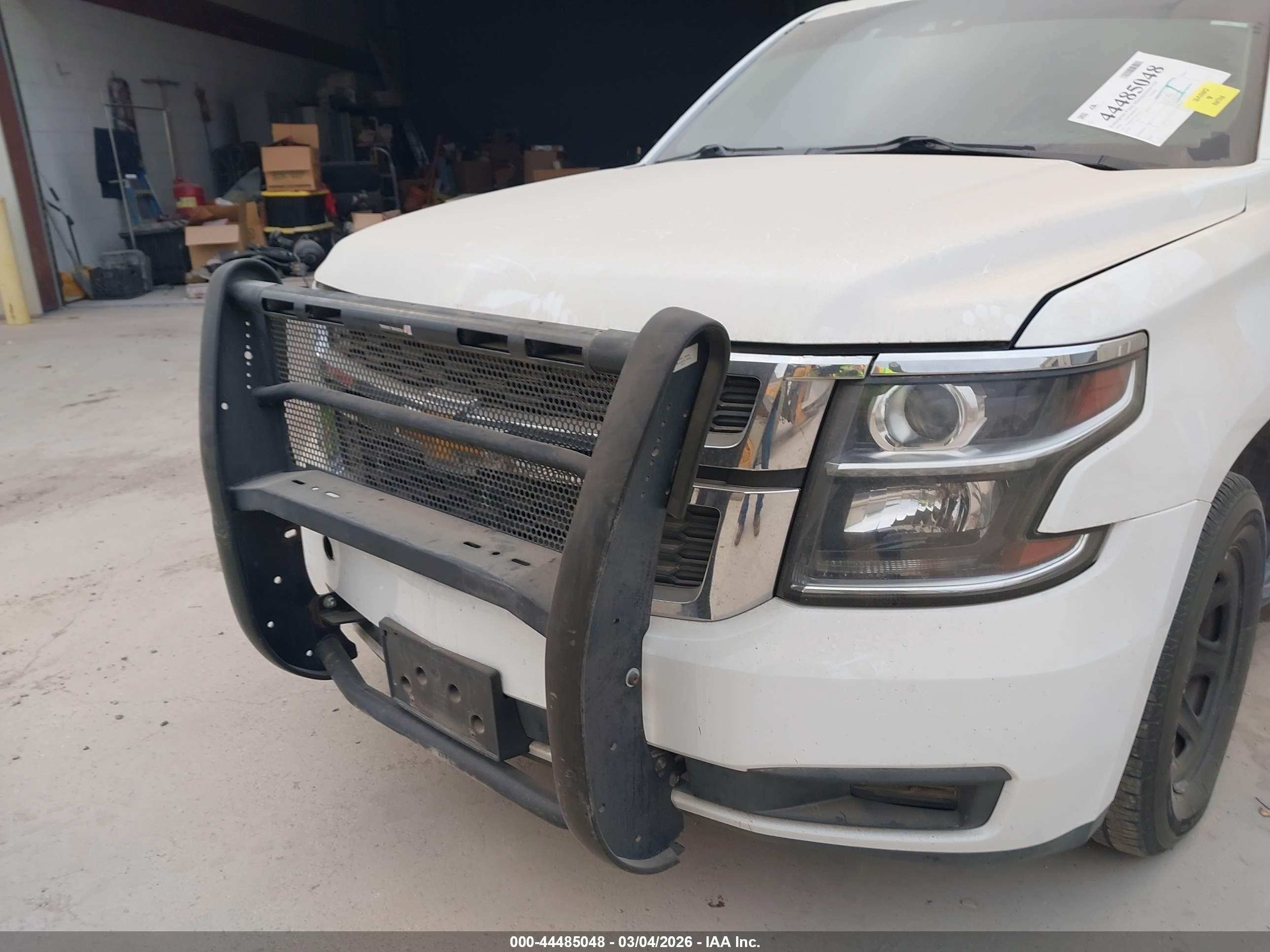 CHEVROLET TAHOE image 6