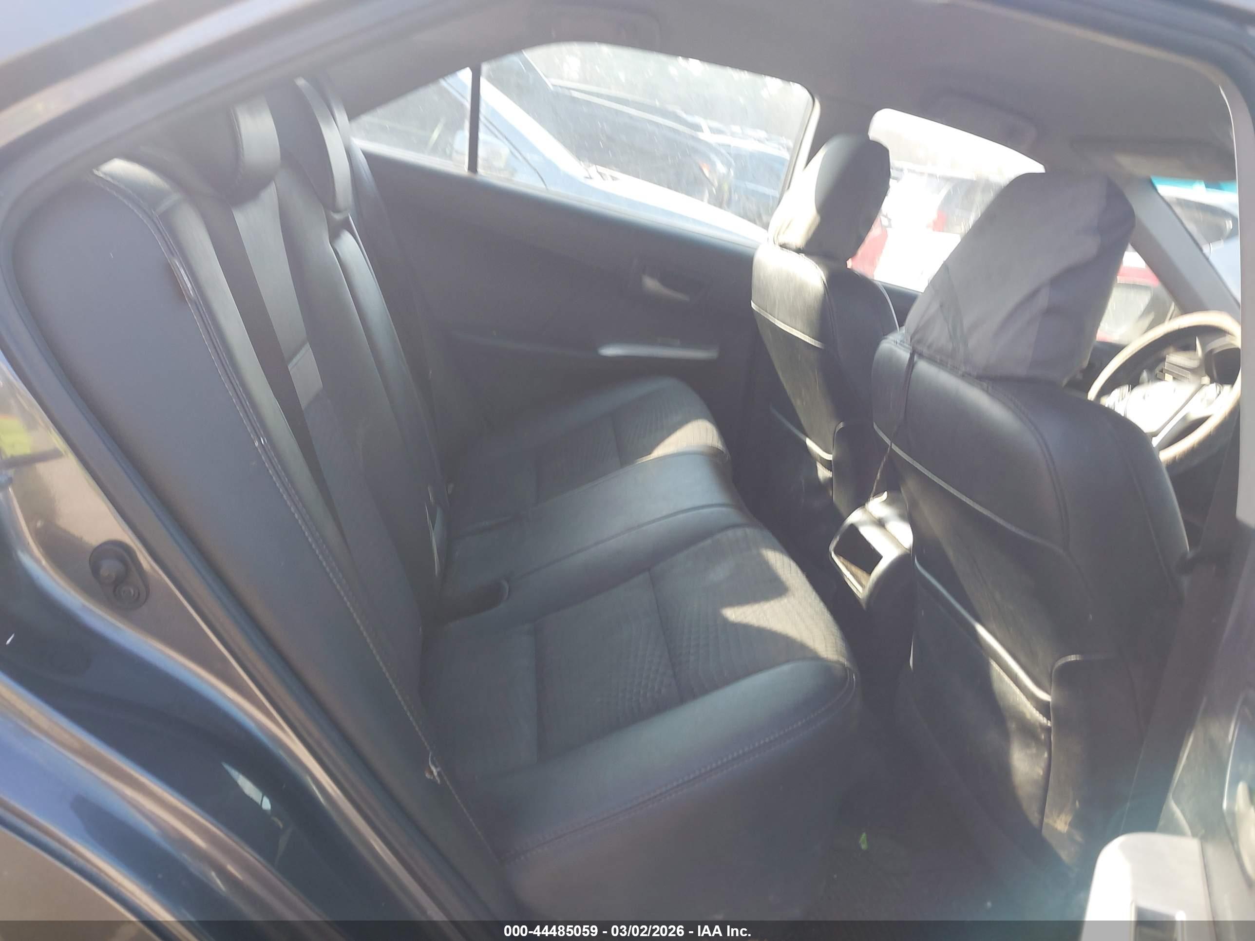 TOYOTA CAMRY image 8