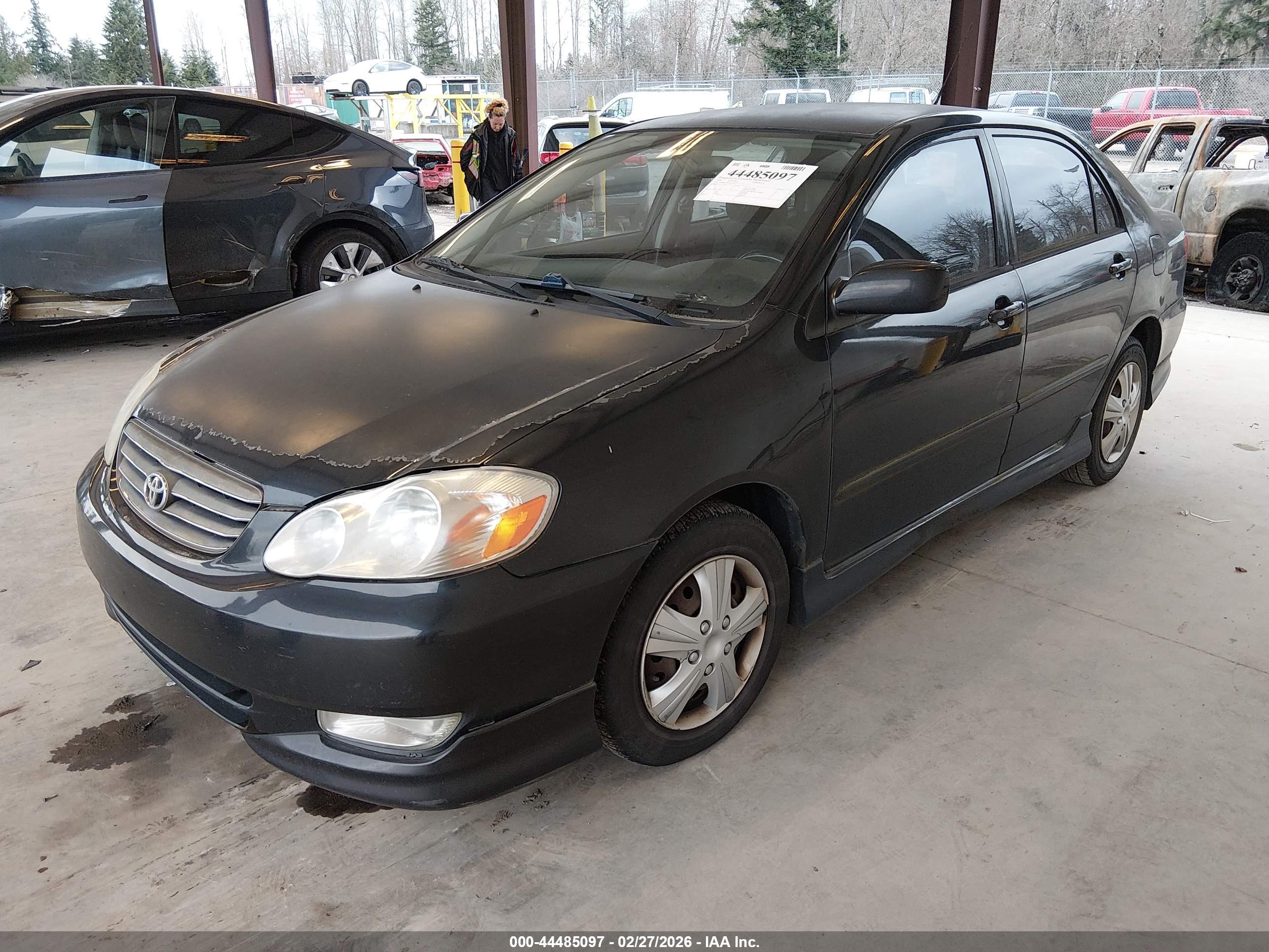 TOYOTA COROLLA image 2