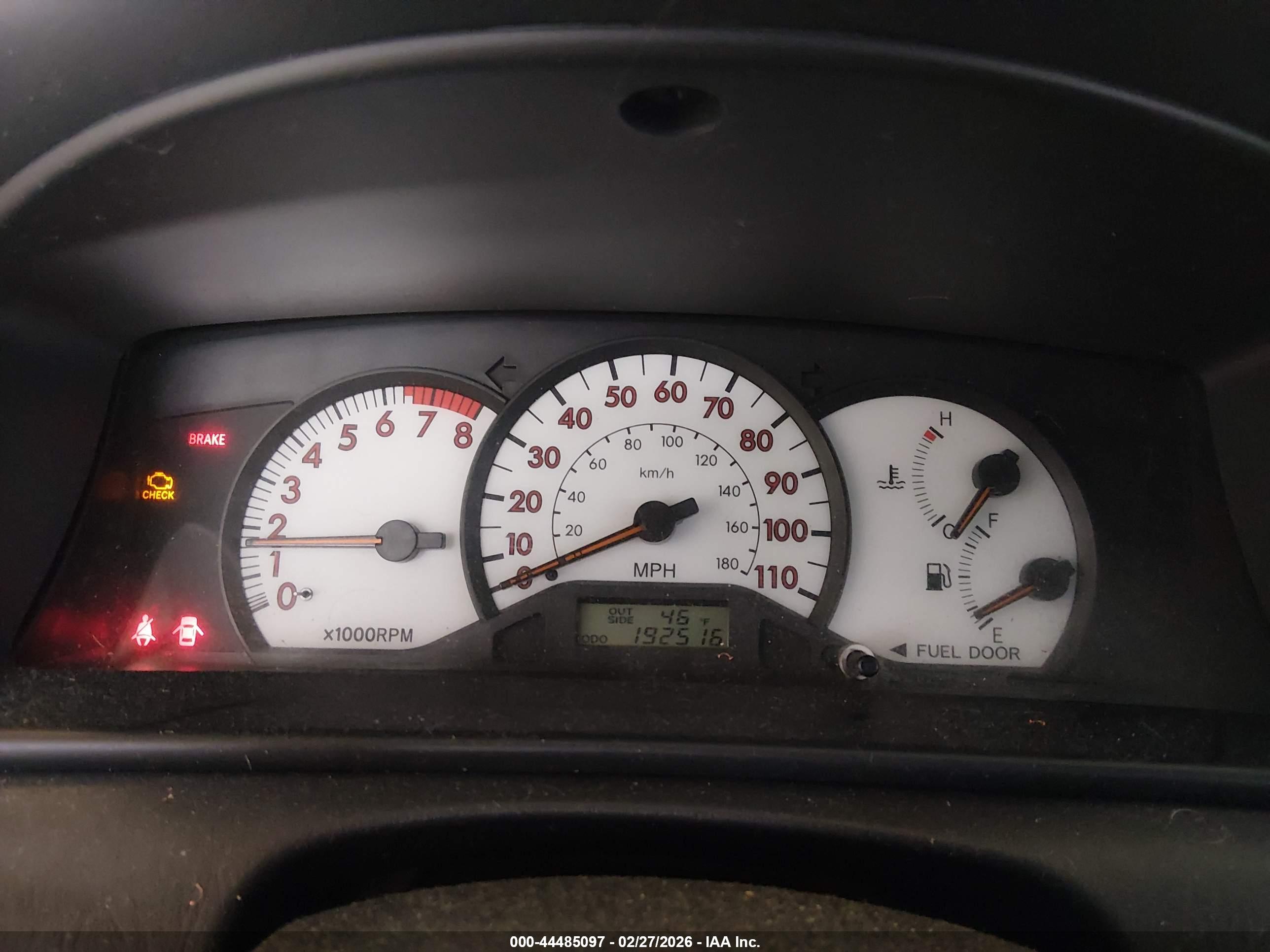 TOYOTA COROLLA image 7