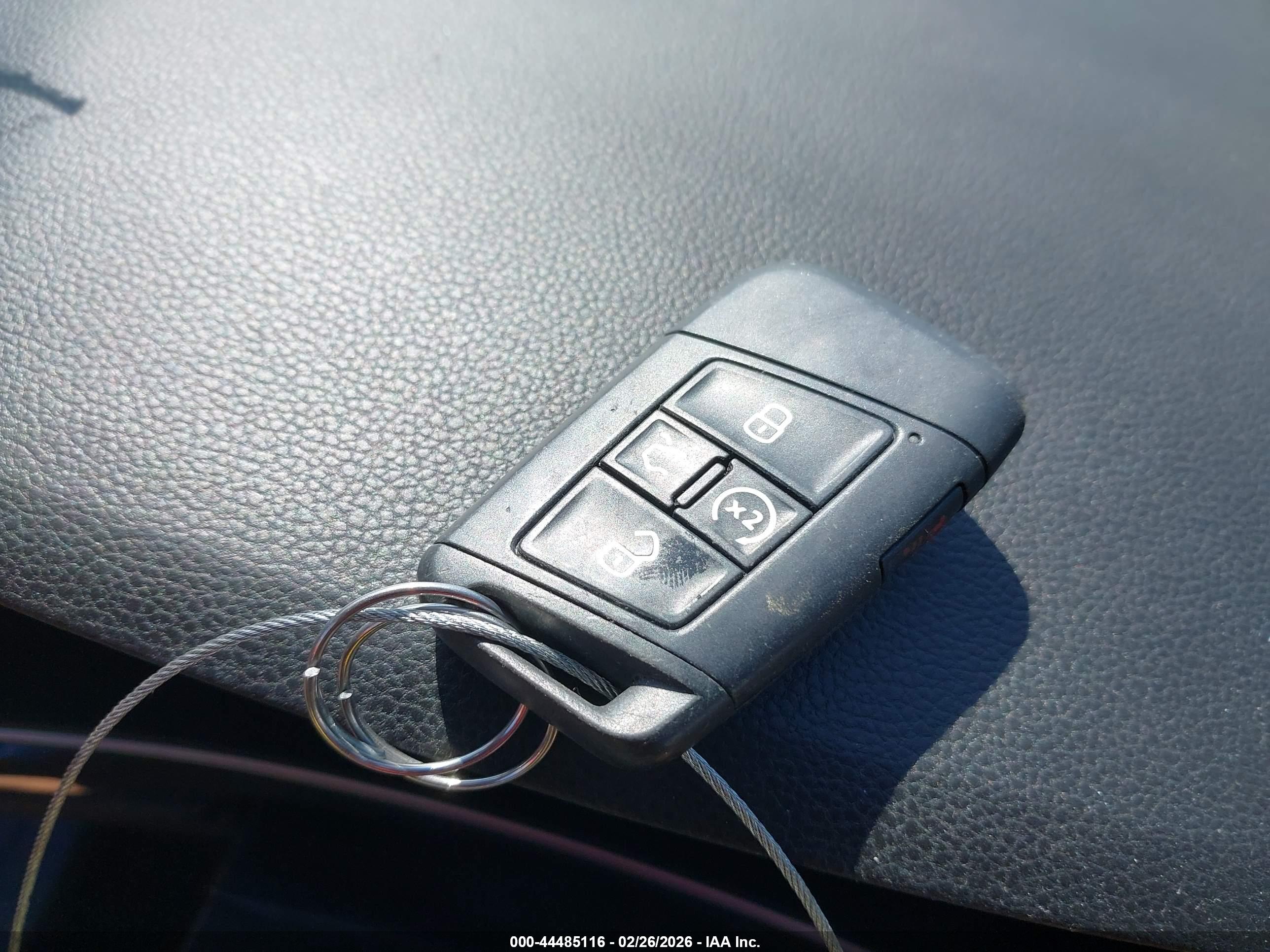 VOLKSWAGEN TIGUAN image 11