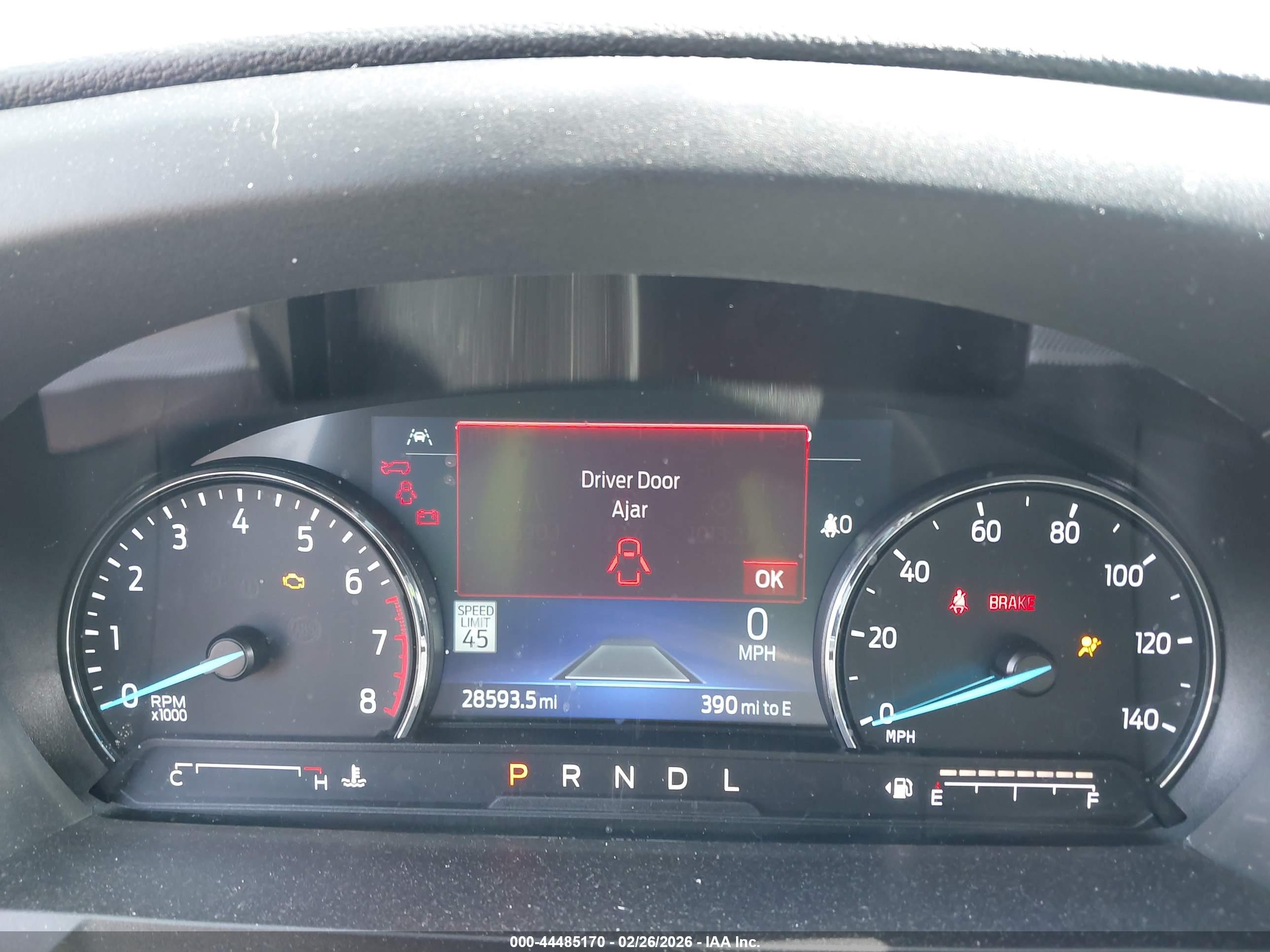 FORD EXPLORER image 7