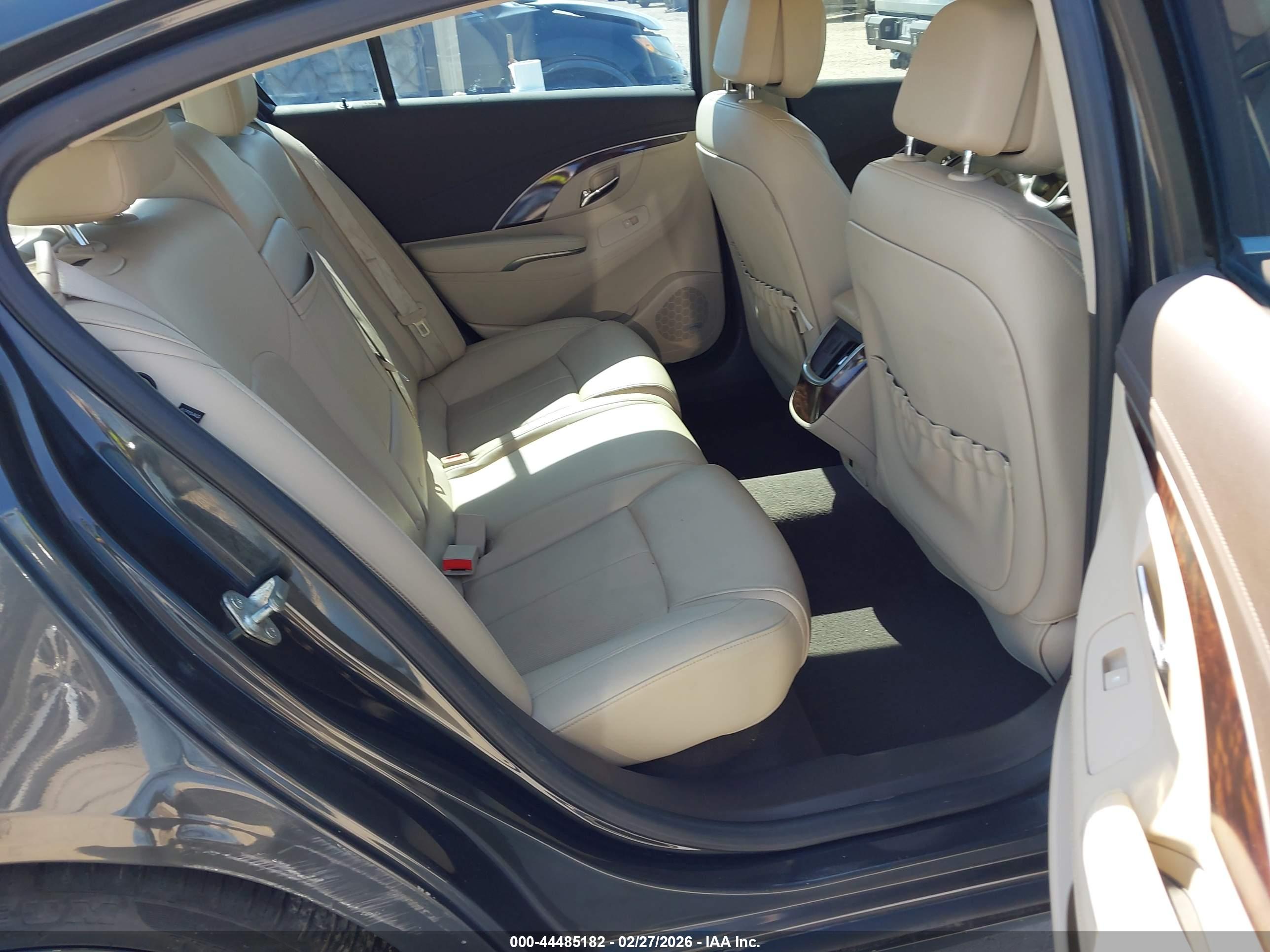 BUICK LACROSSE image 8