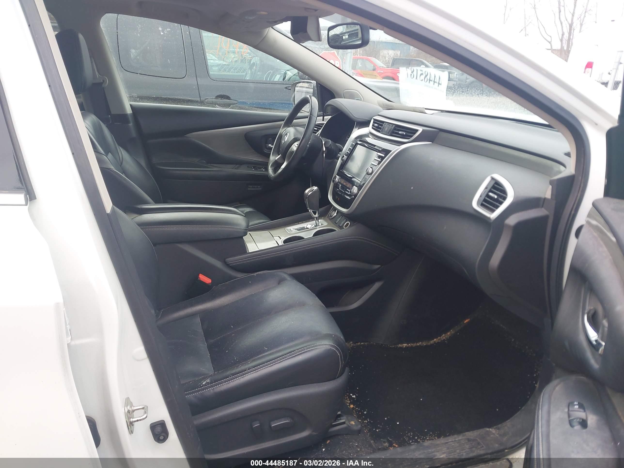 NISSAN MURANO image 5