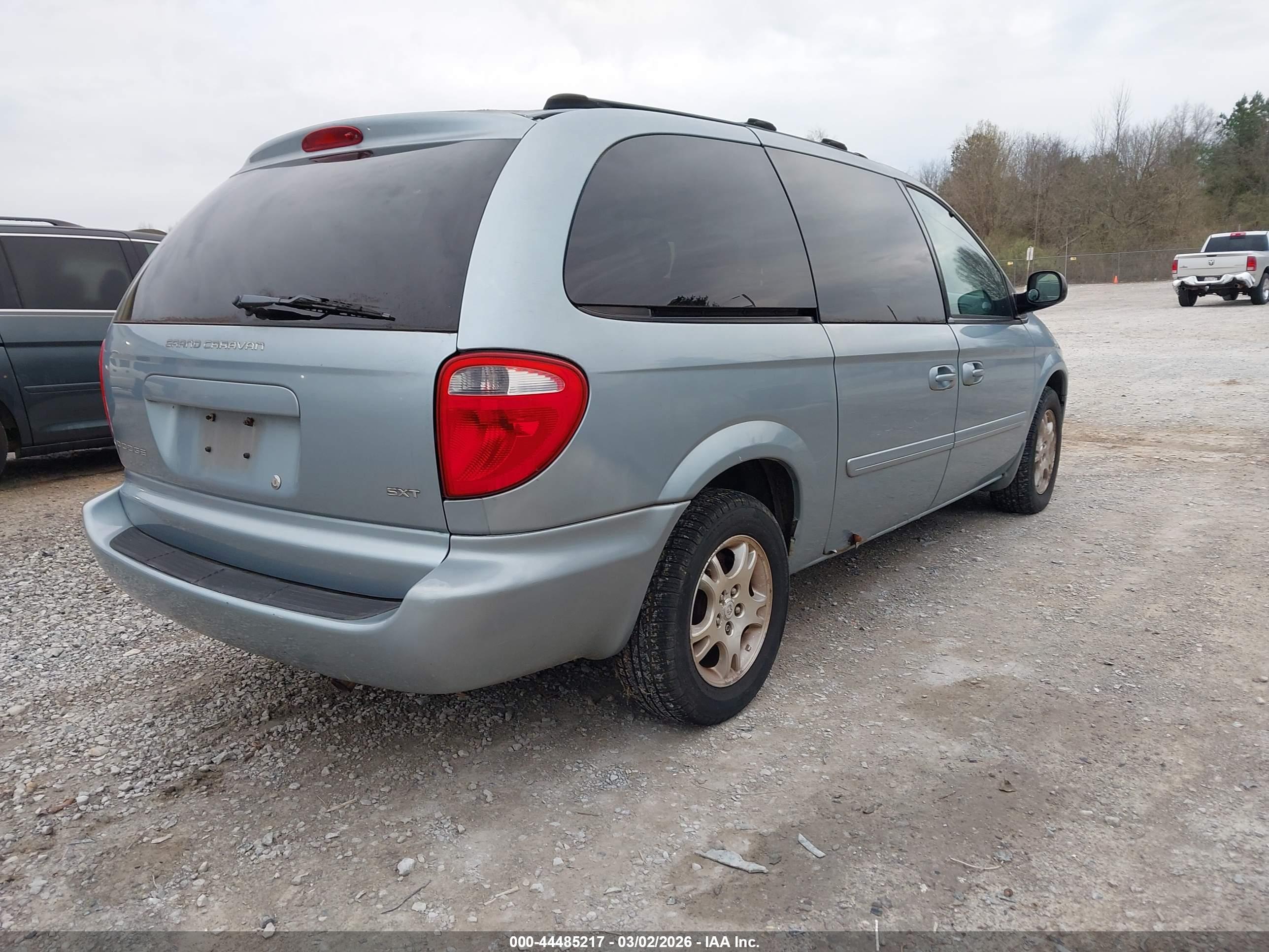 DODGE GRAND image 4