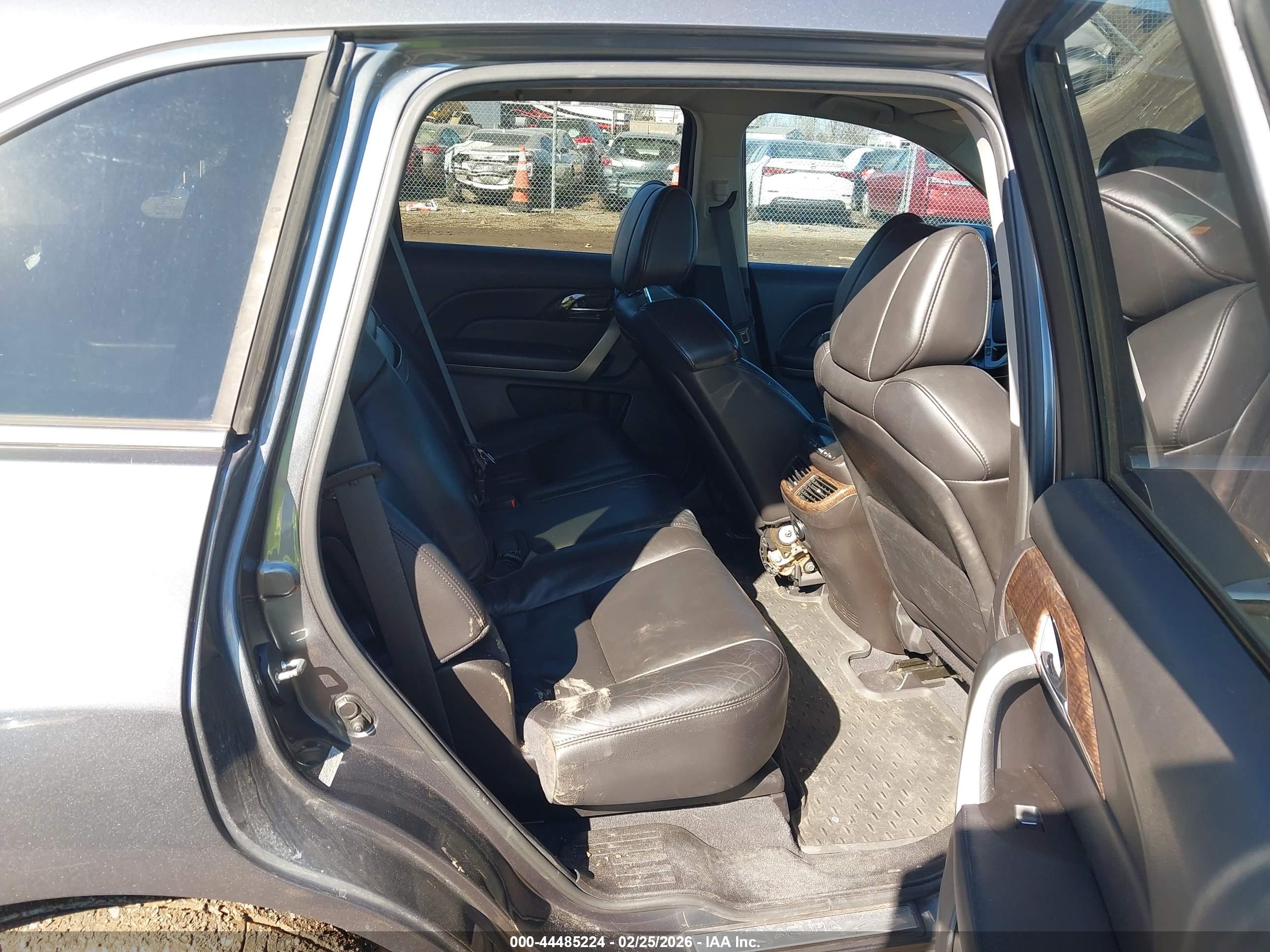 ACURA MDX image 8