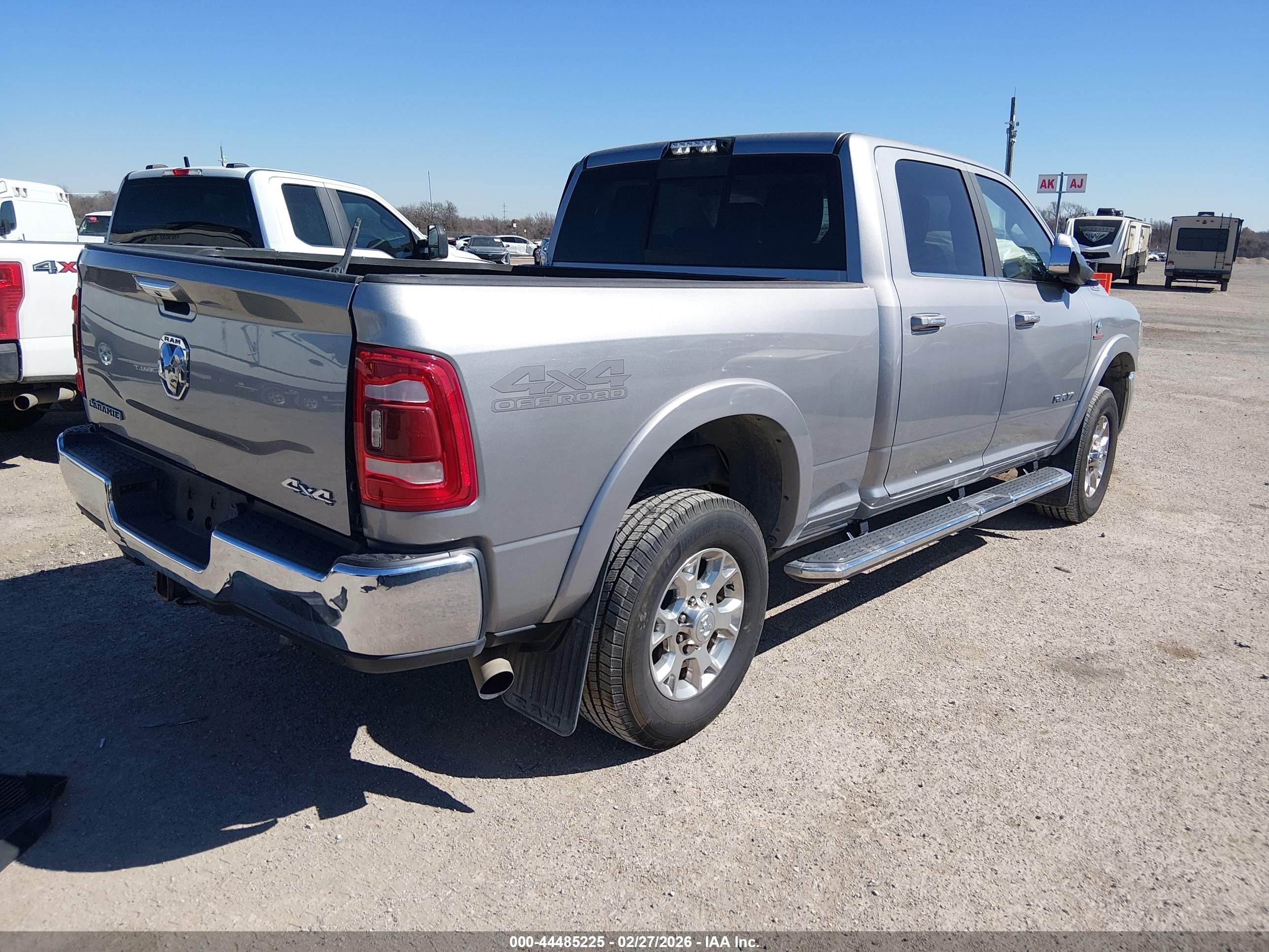 RAM 2500 image 4