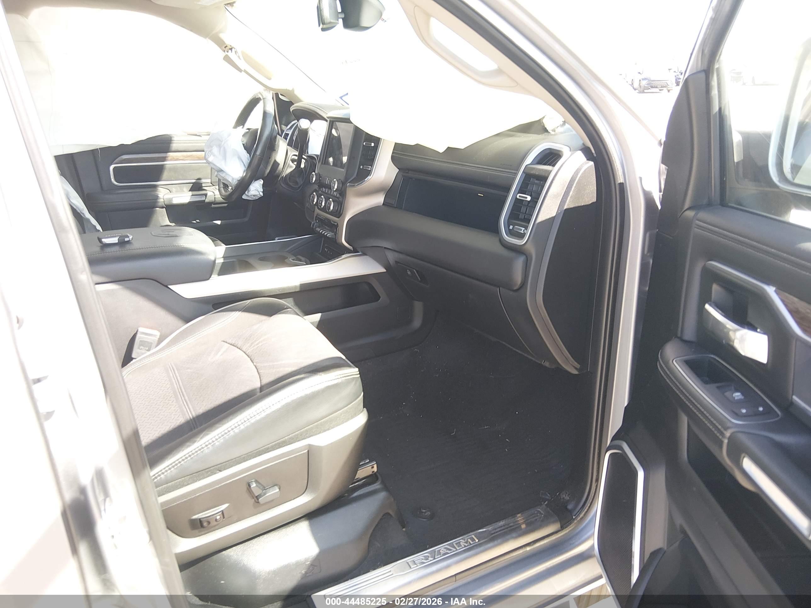 RAM 2500 image 5