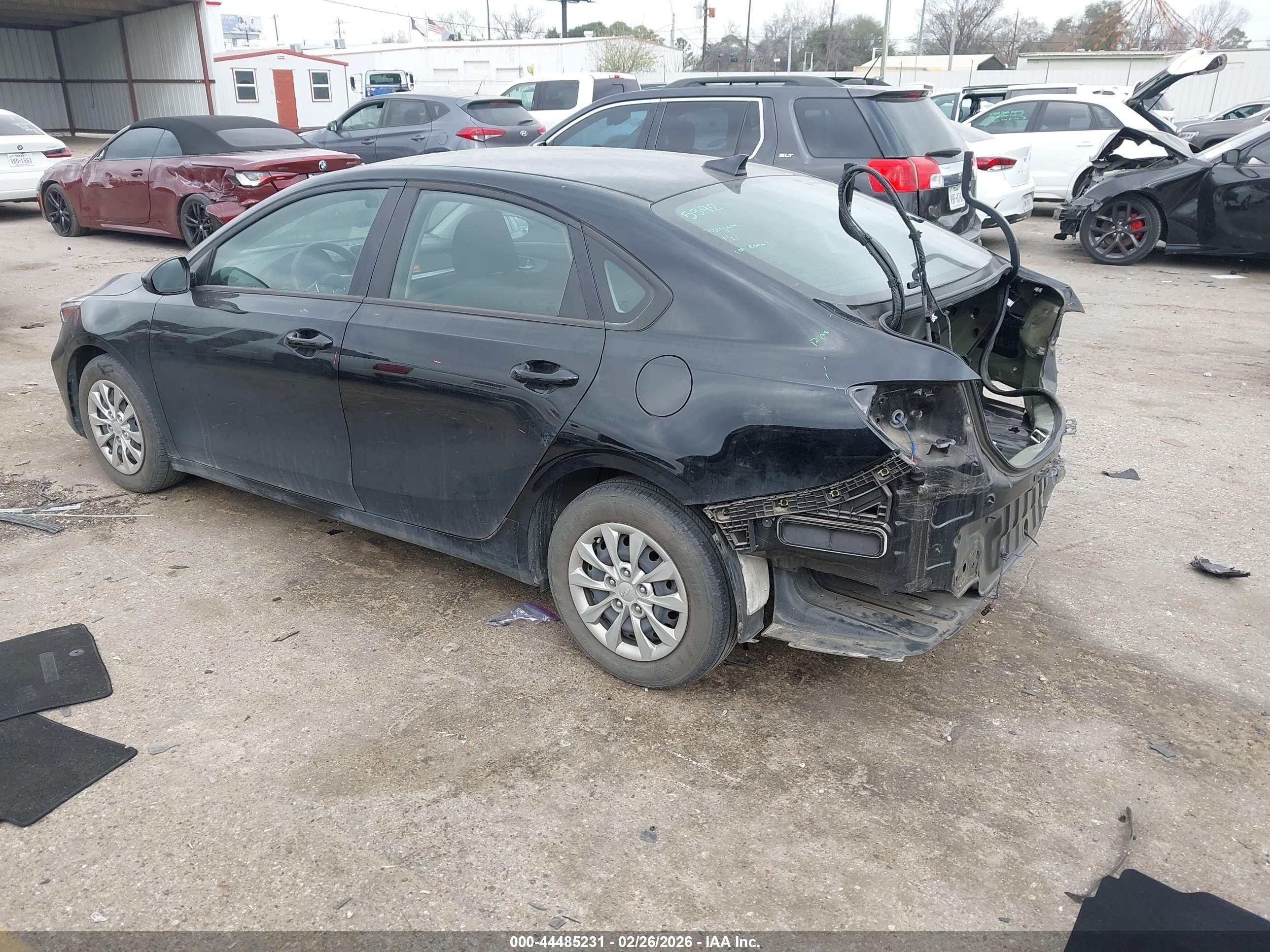 KIA FORTE image 3
