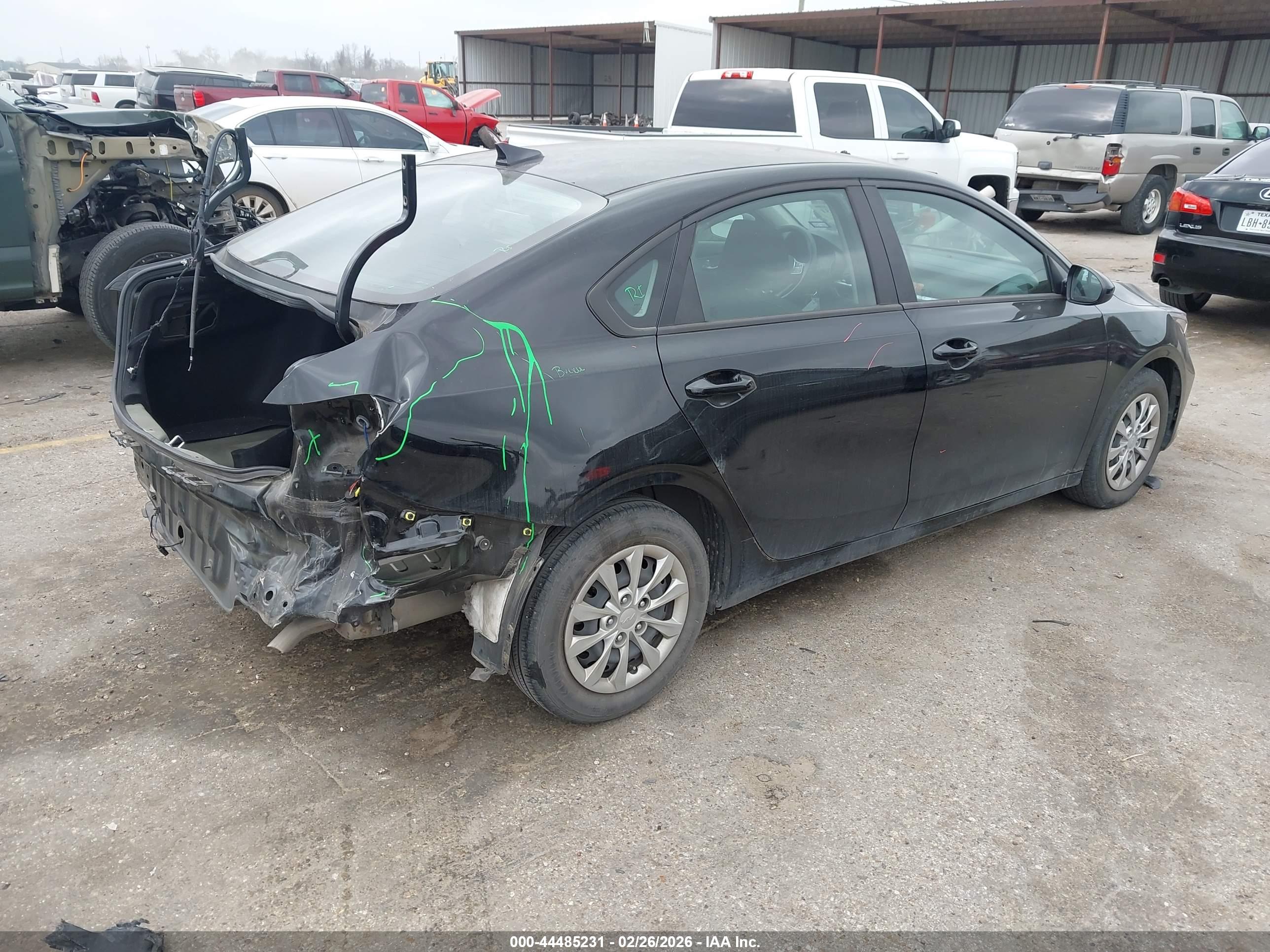 KIA FORTE image 4