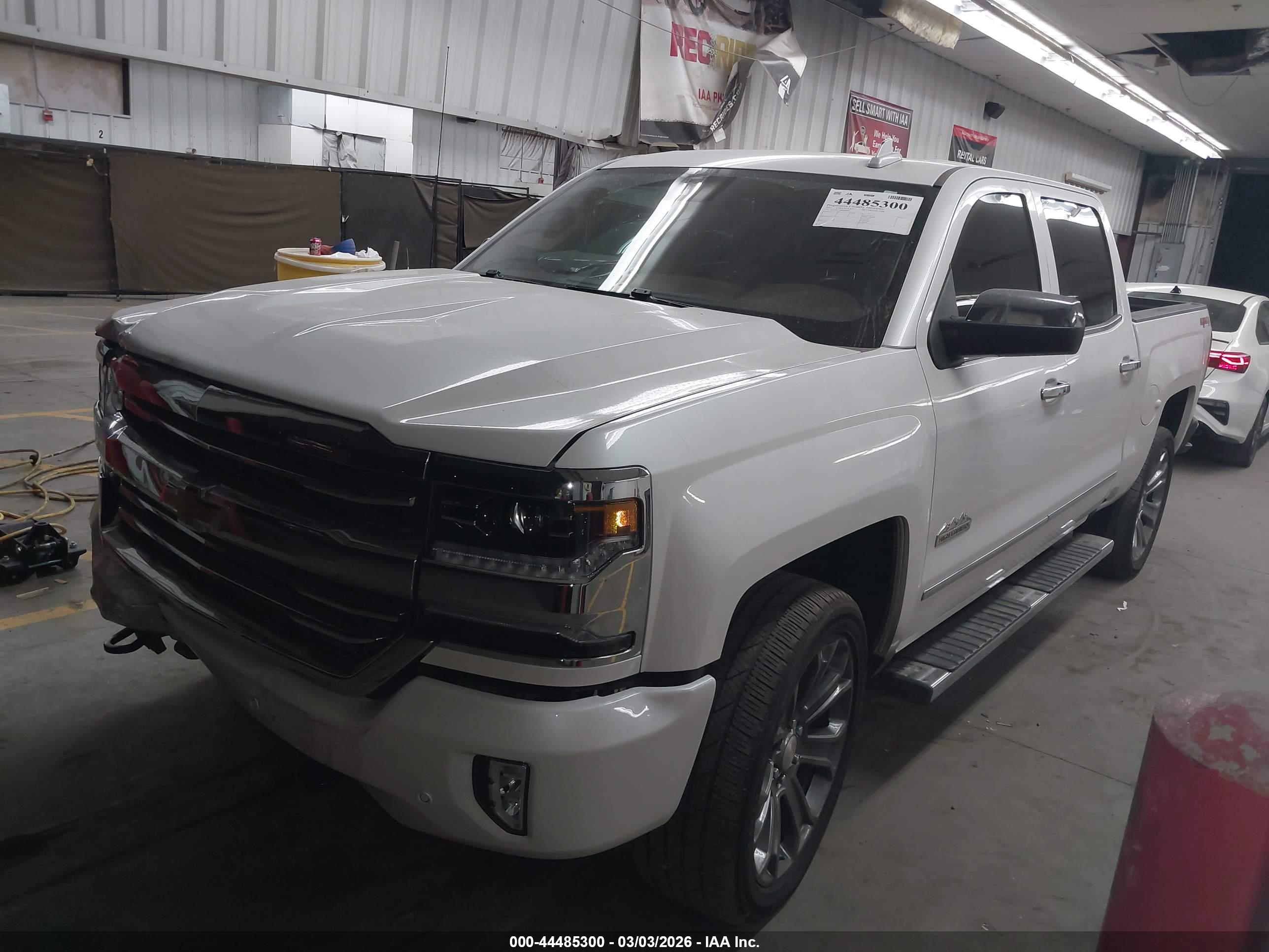 CHEVROLET SILVERADO image 2