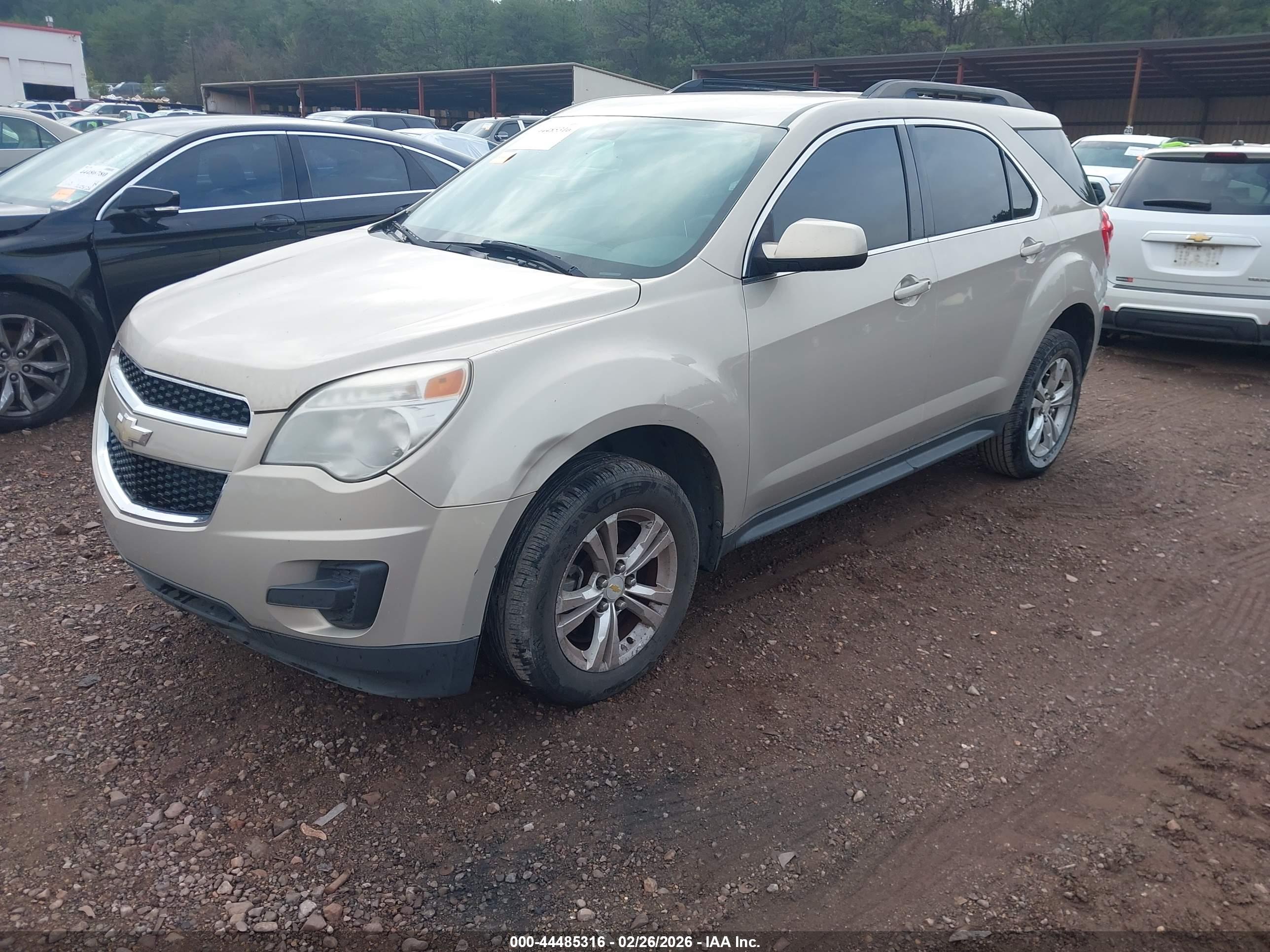 CHEVROLET EQUINOX image 2