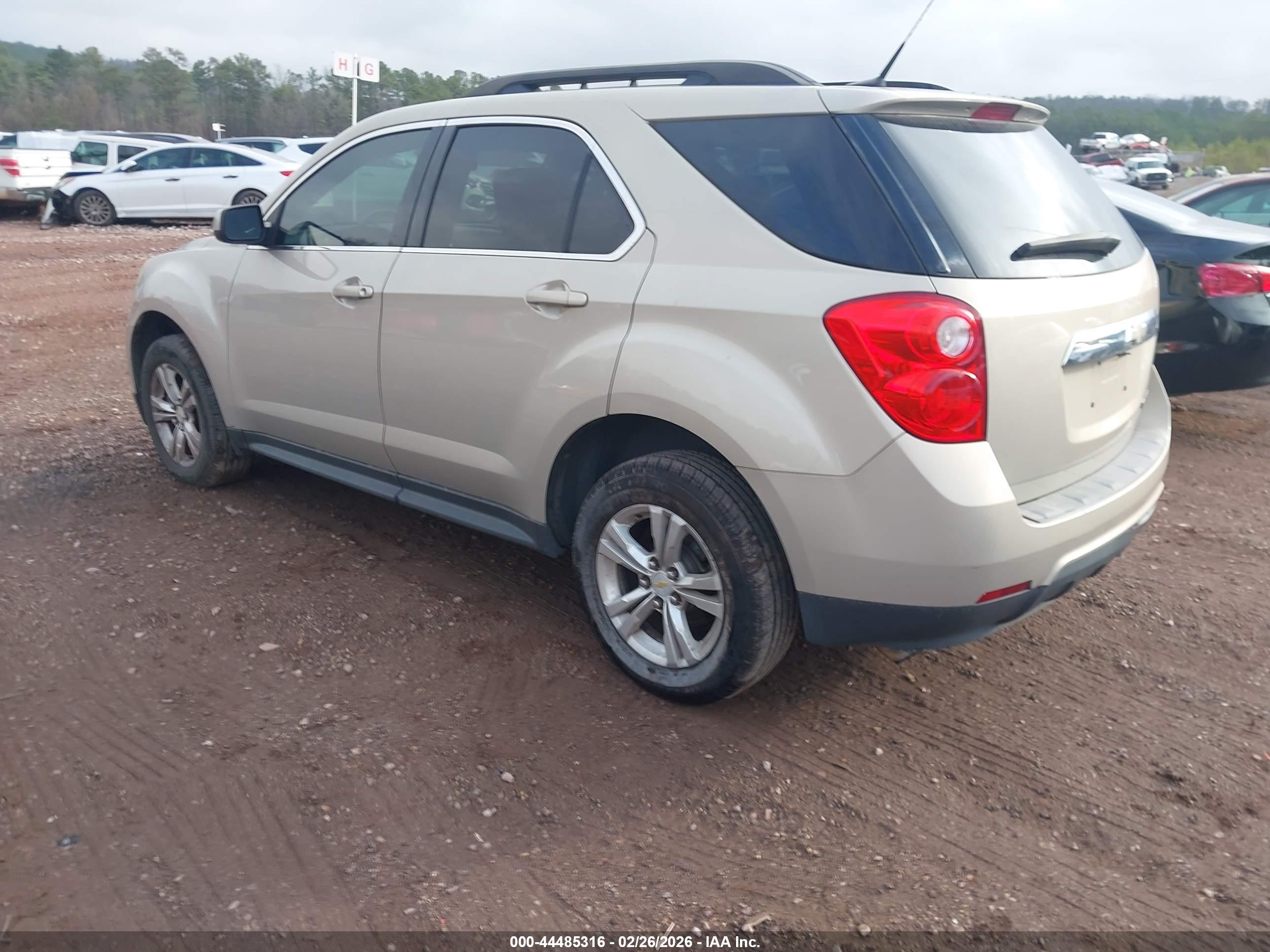 CHEVROLET EQUINOX image 3
