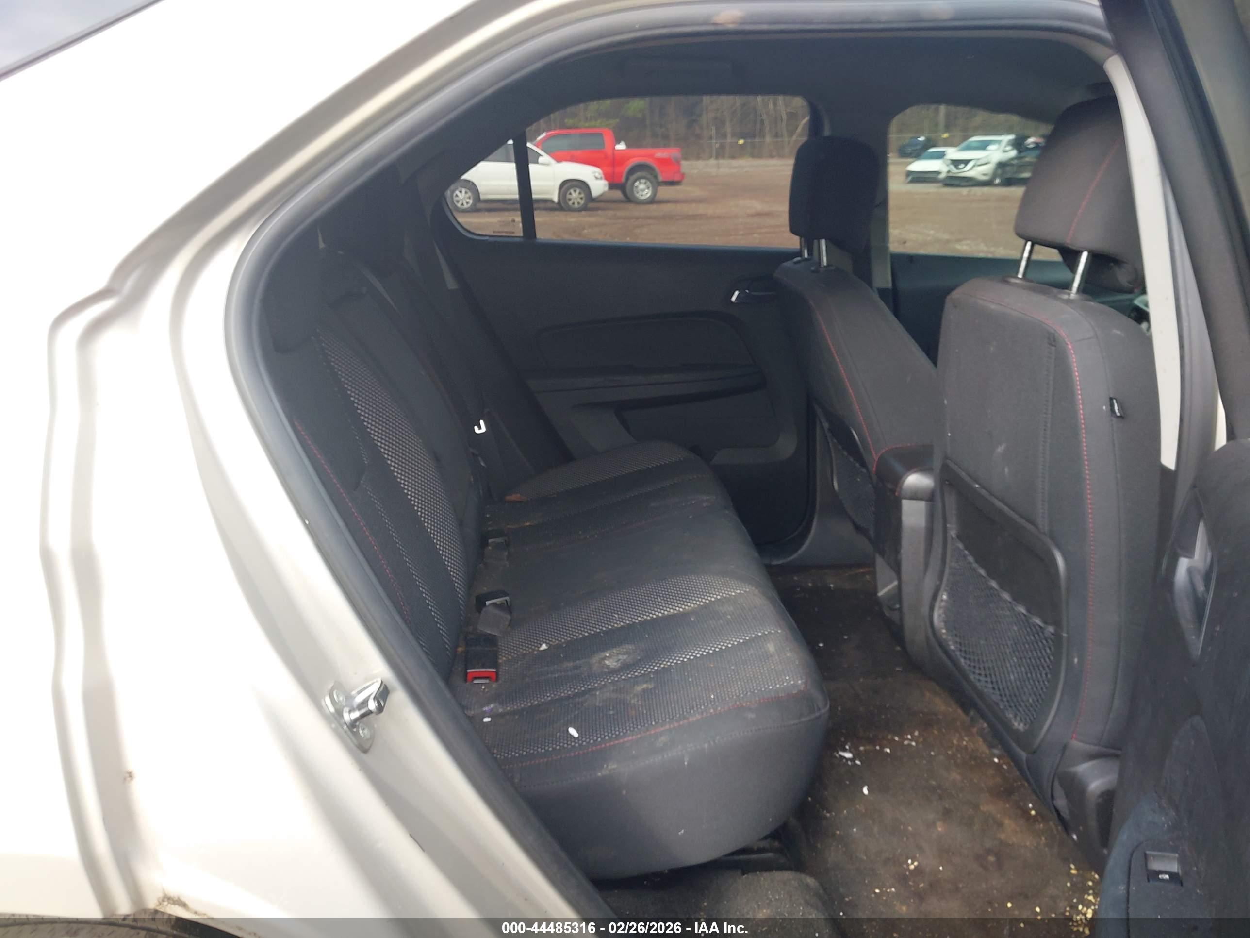 CHEVROLET EQUINOX image 8