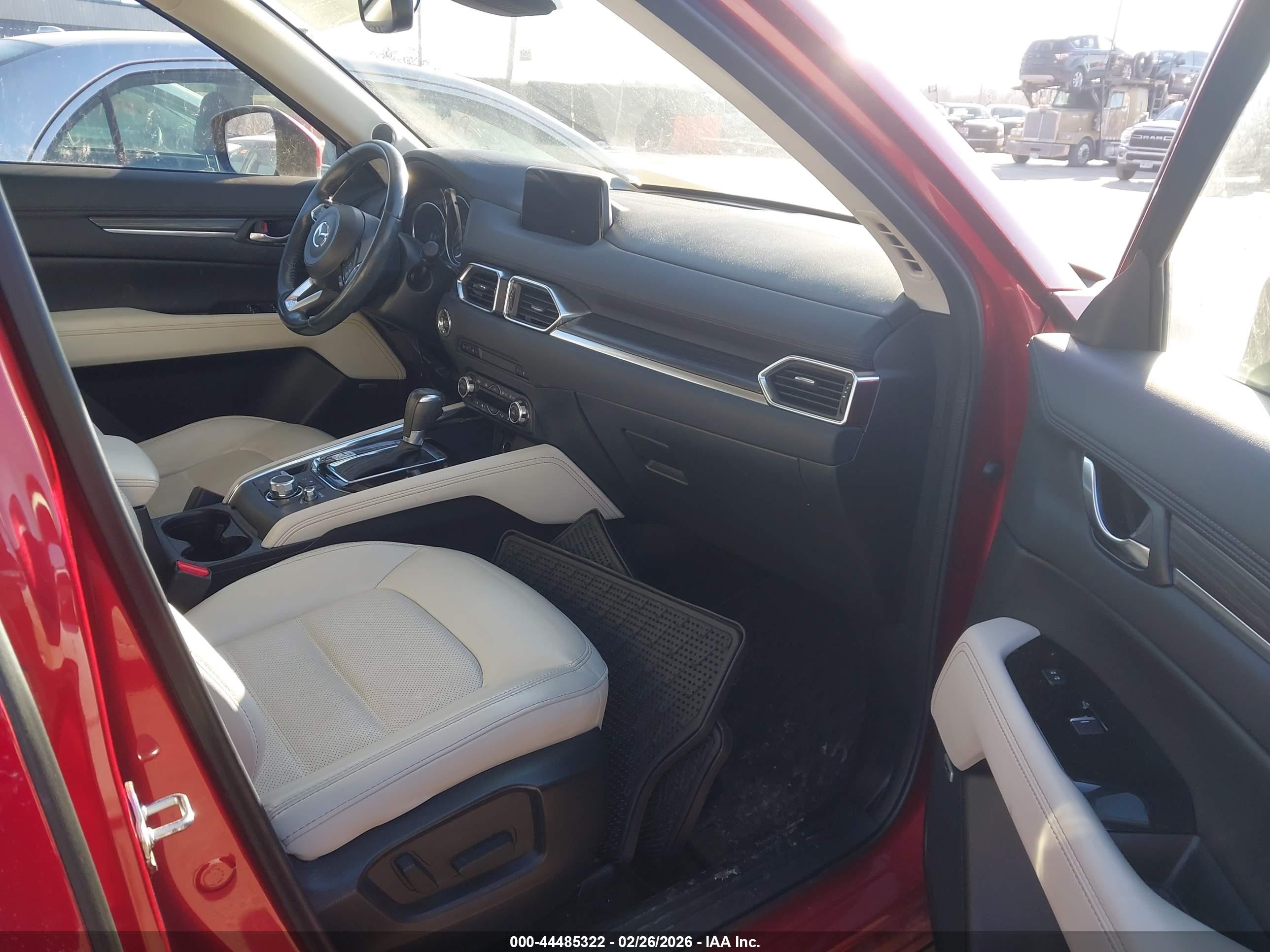 MAZDA CX-5 image 5