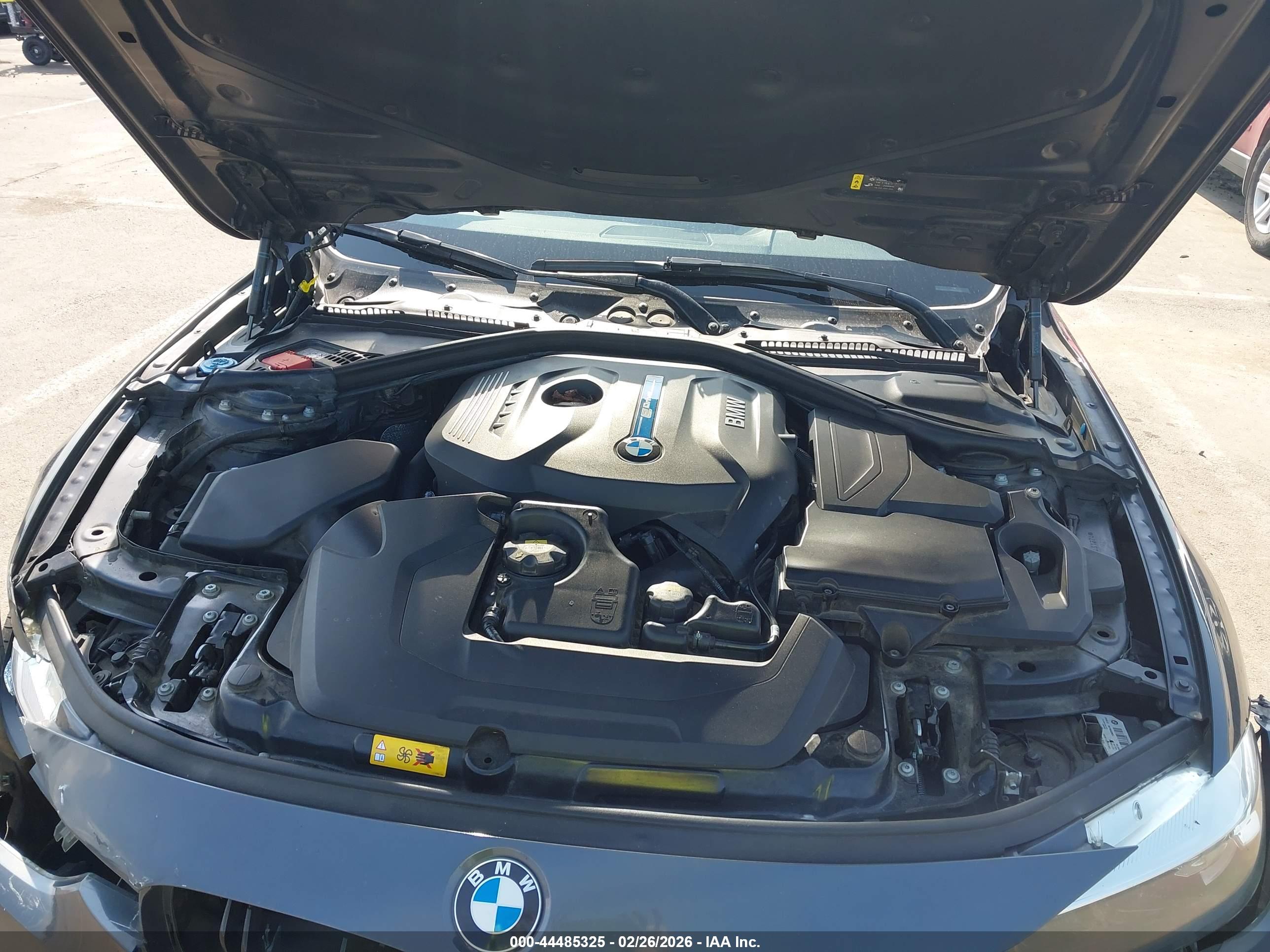BMW 330E image 10
