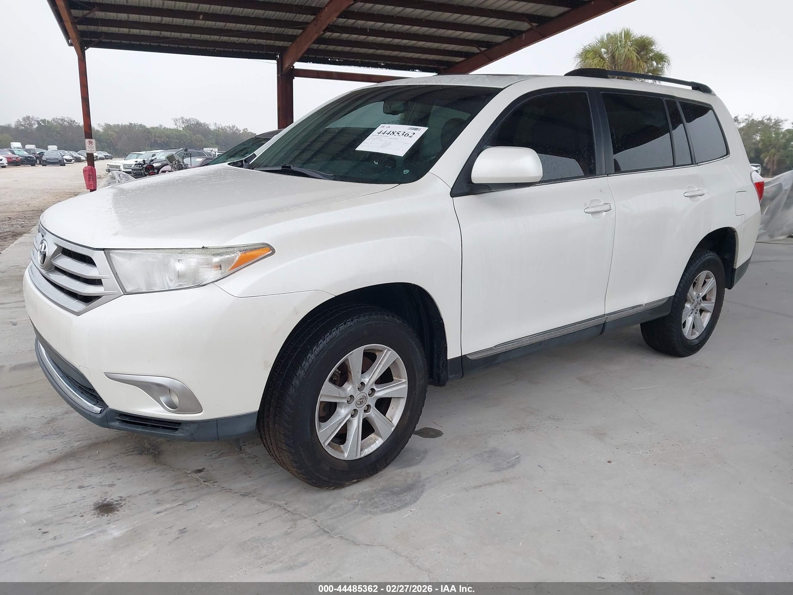 TOYOTA HIGHLANDER image 2