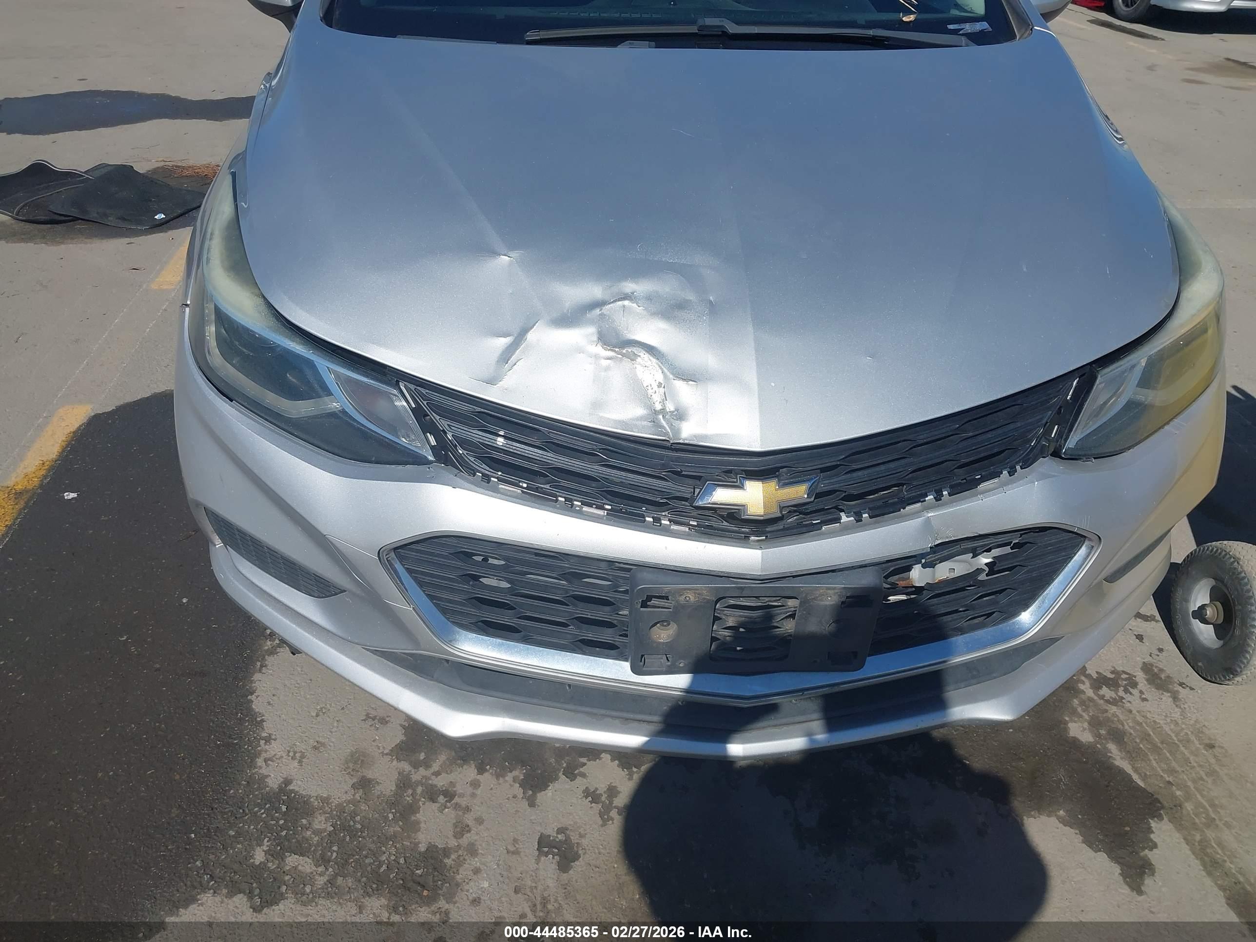 CHEVROLET CRUZE image 6