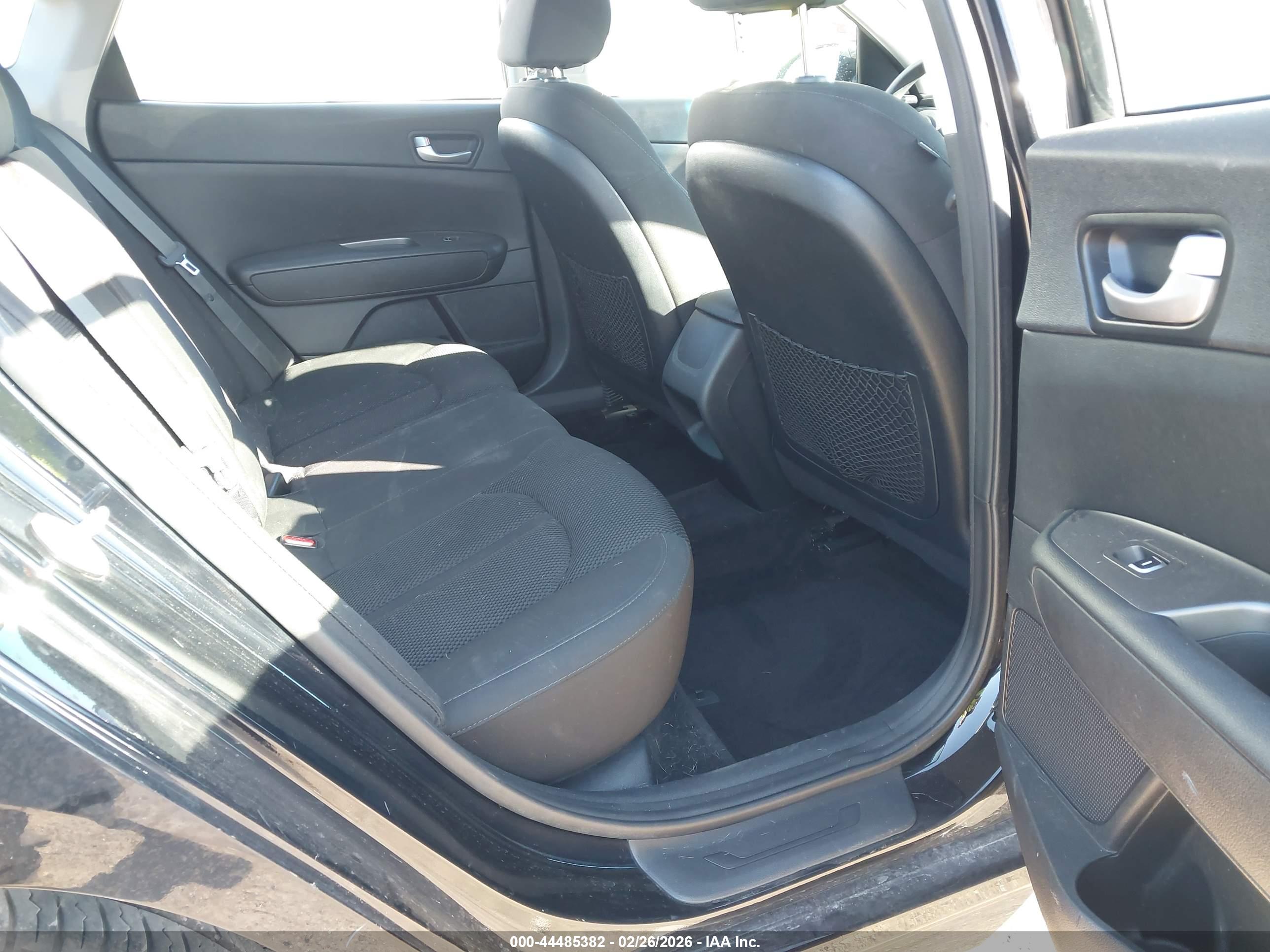 KIA OPTIMA image 8