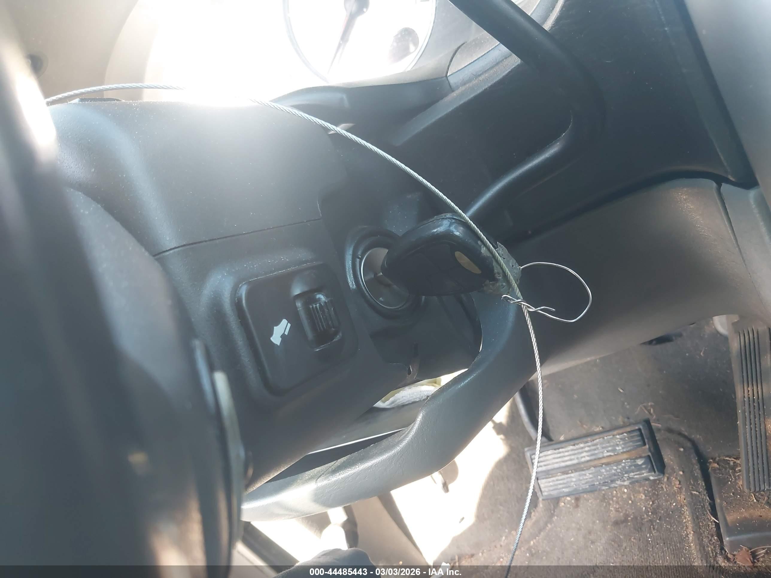 CHRYSLER TOWN image 11
