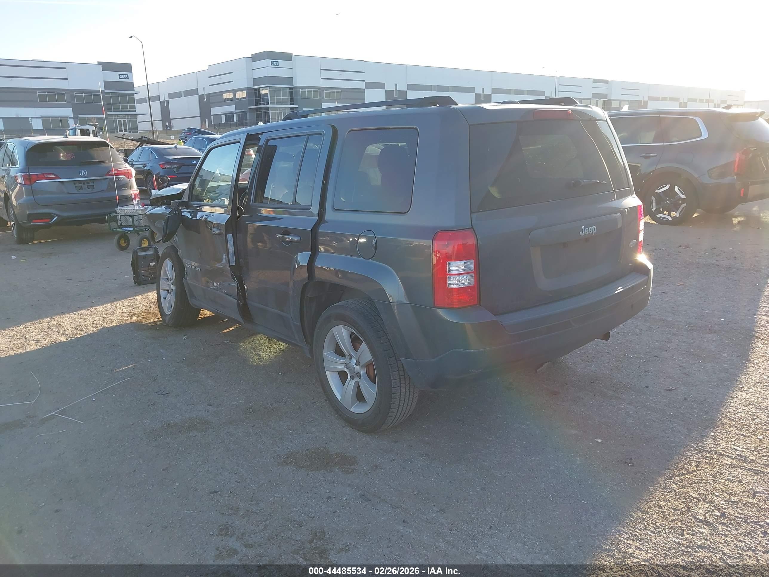 JEEP PATRIOT image 3