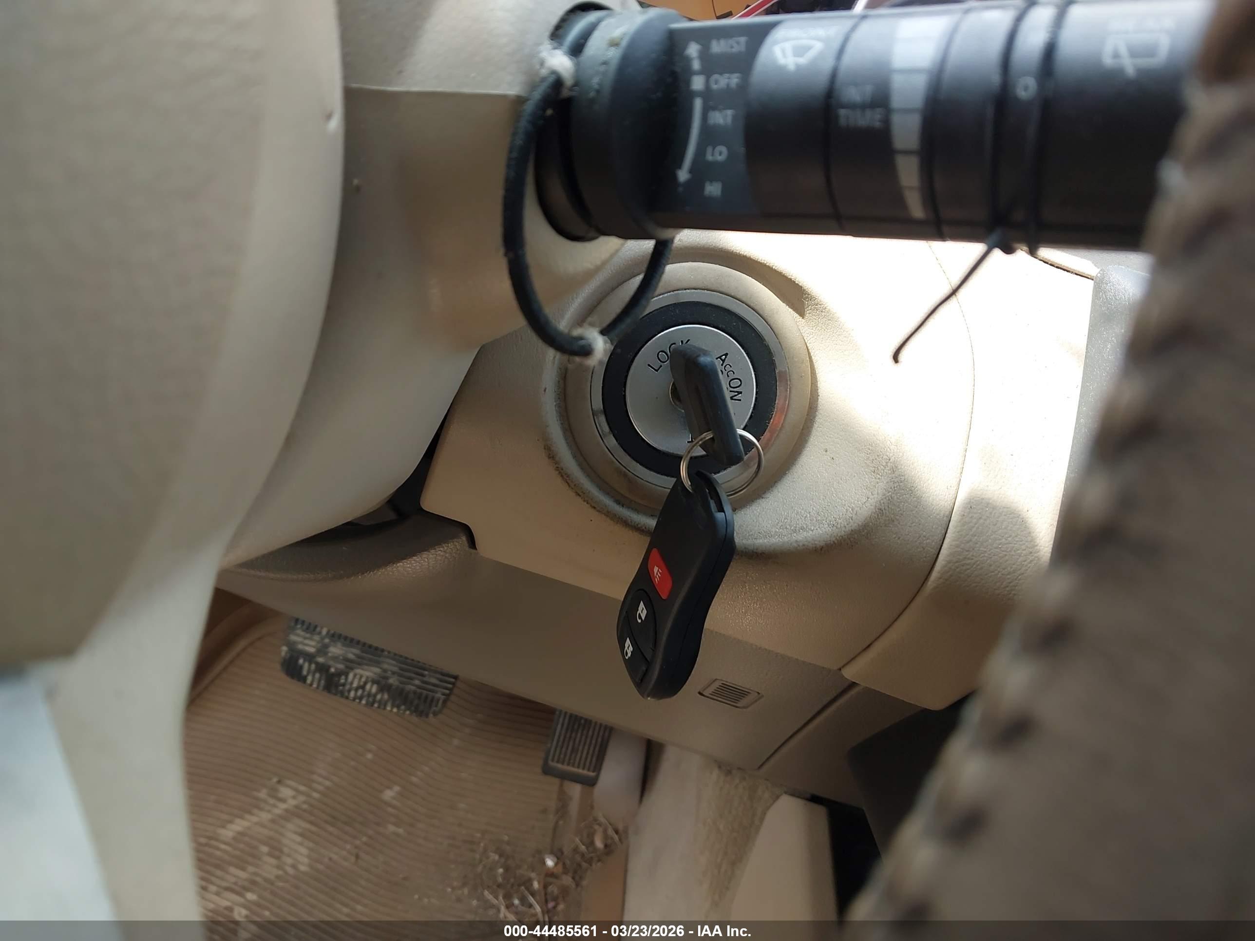 NISSAN MURANO image 11