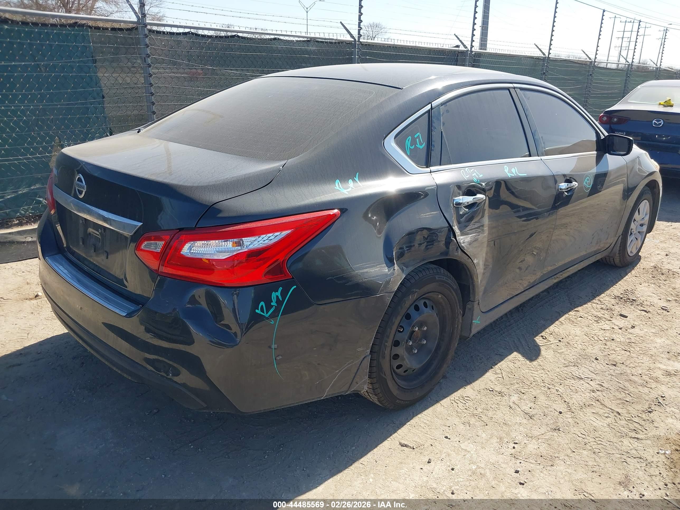 NISSAN ALTIMA image 4
