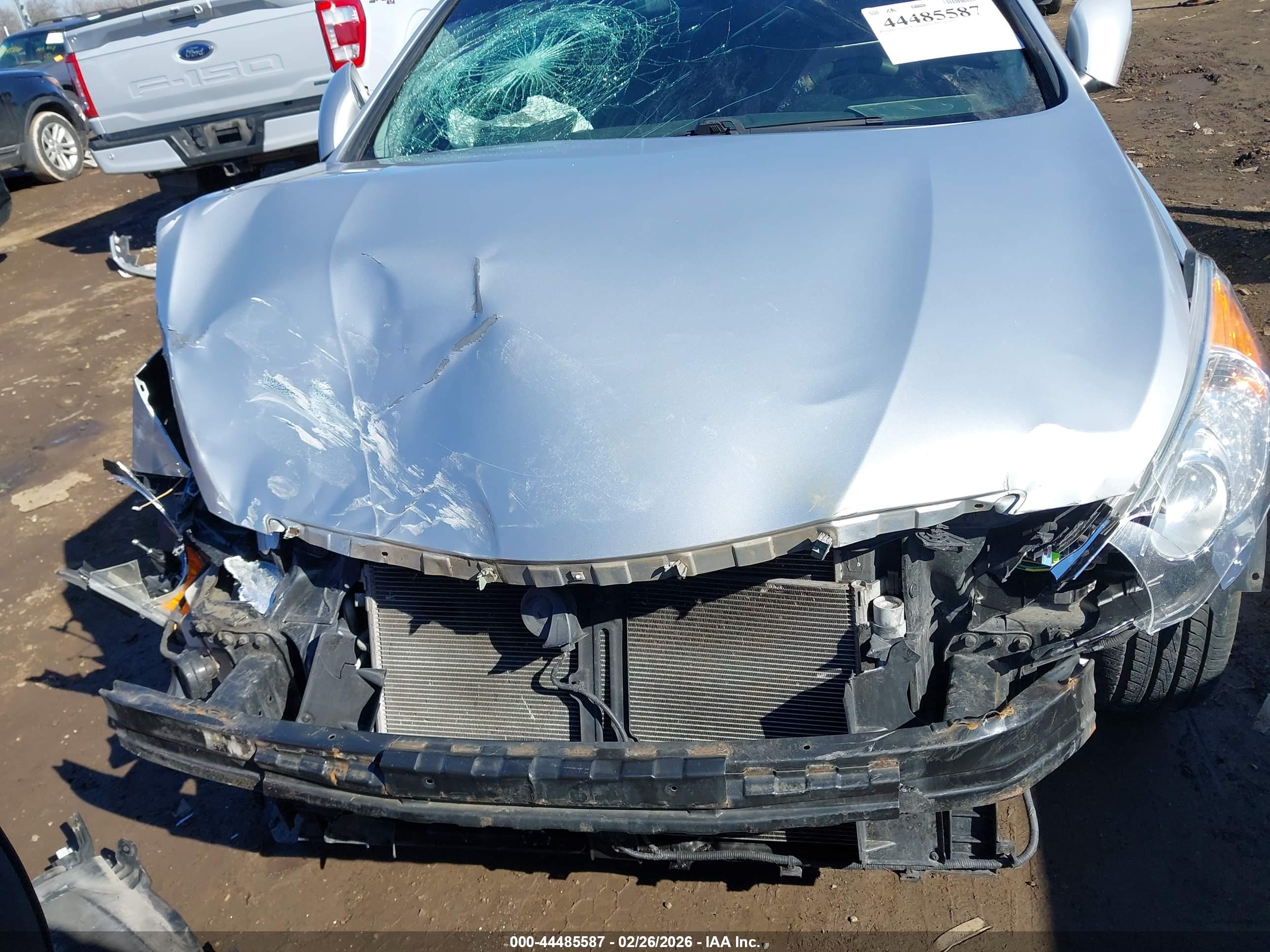 HYUNDAI SONATA image 6