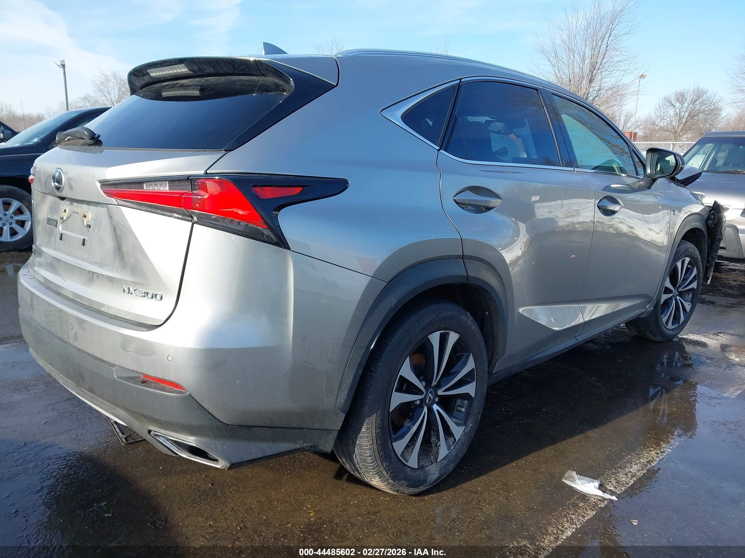 LEXUS NX image 4
