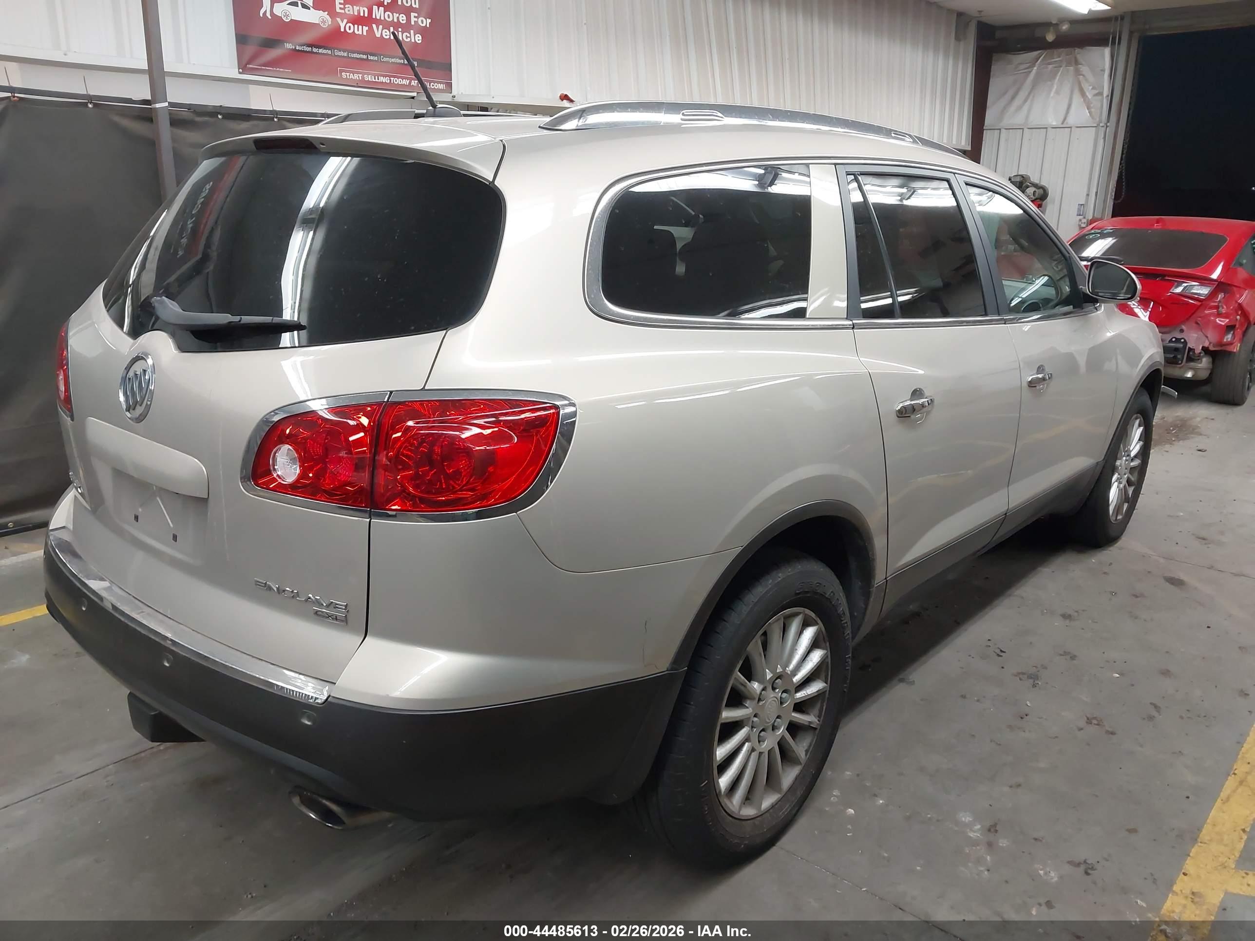 BUICK ENCLAVE image 4
