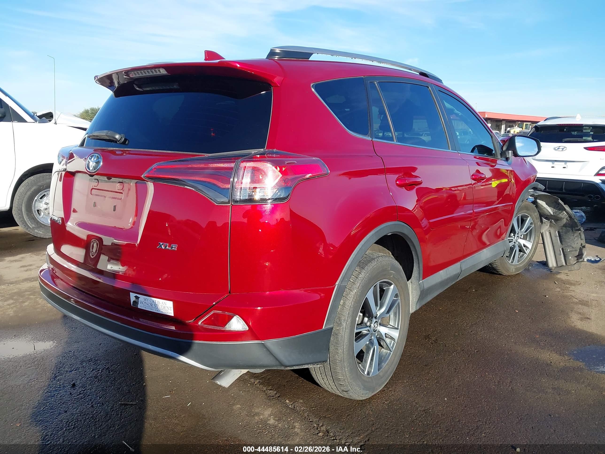 TOYOTA RAV4 image 4
