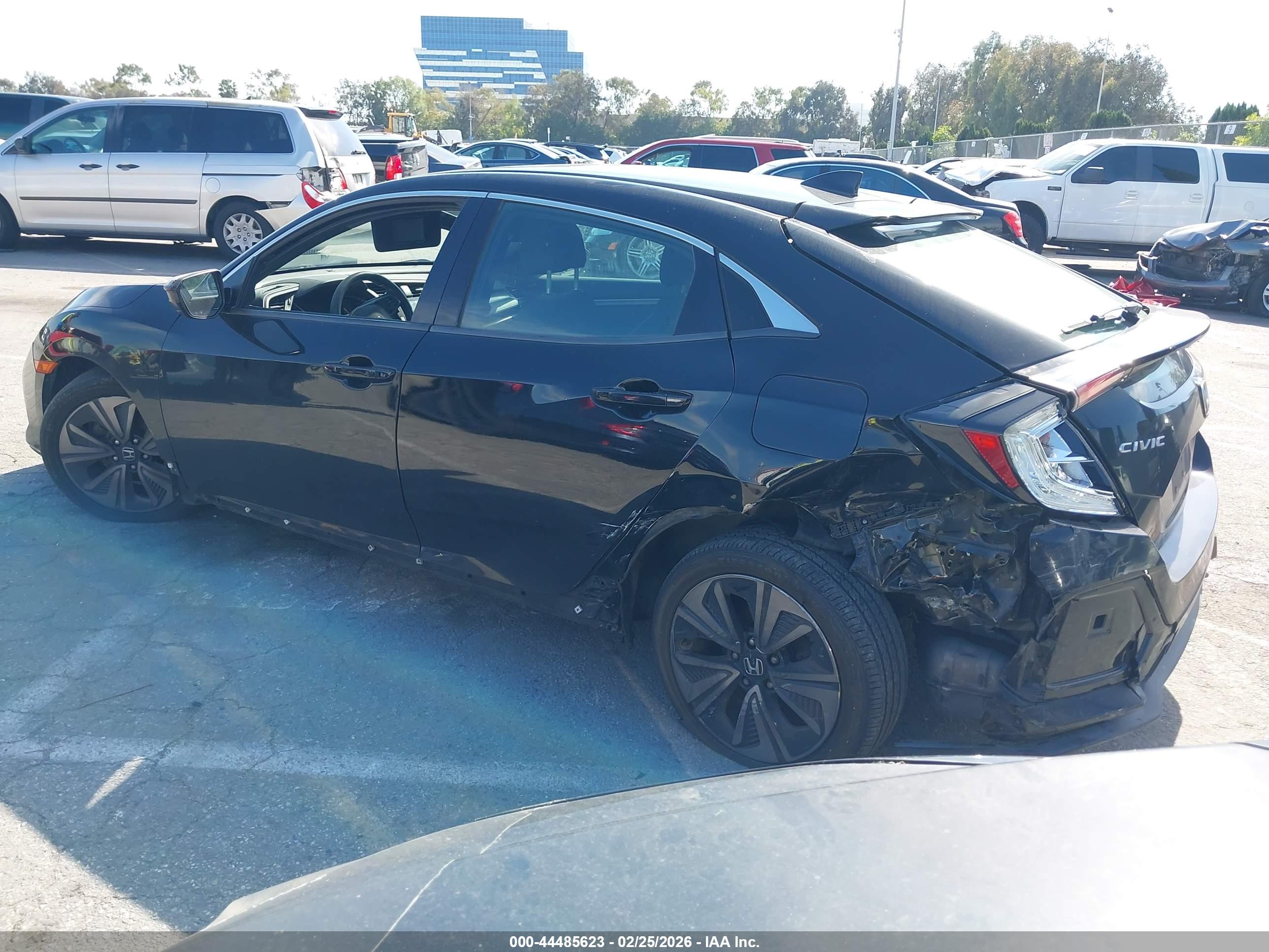 HONDA CIVIC image 3