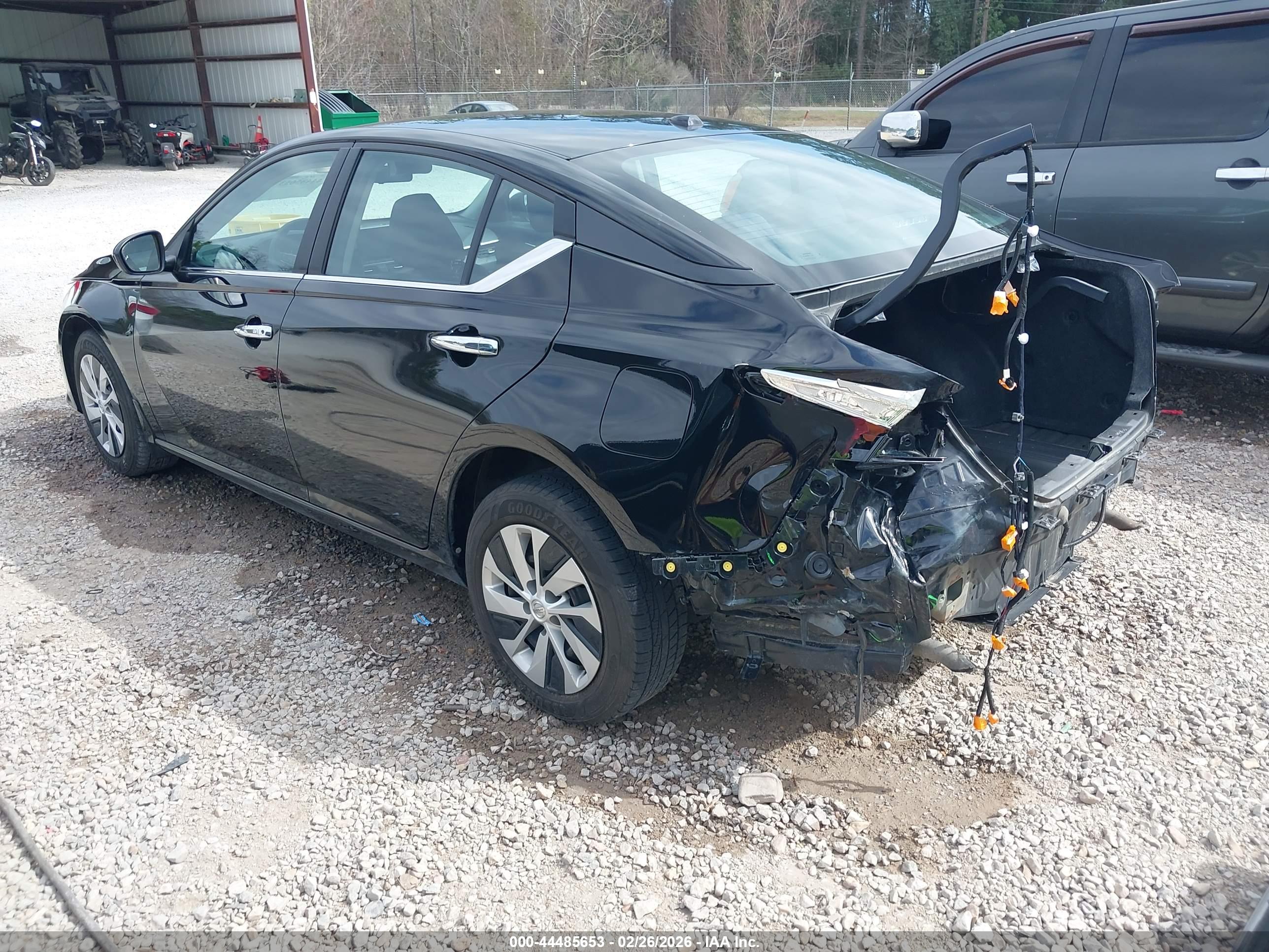 NISSAN ALTIMA image 3