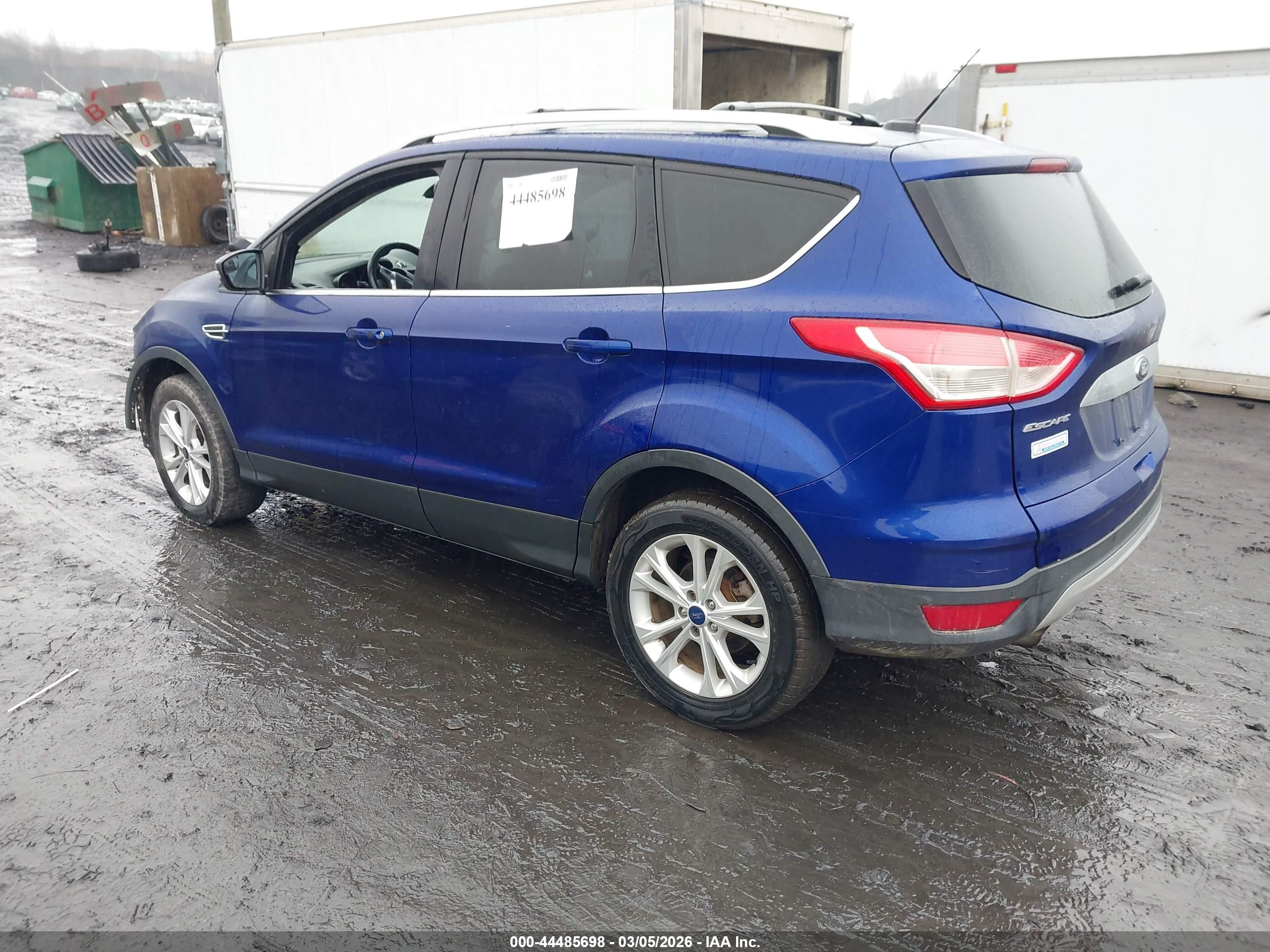 FORD ESCAPE image 3