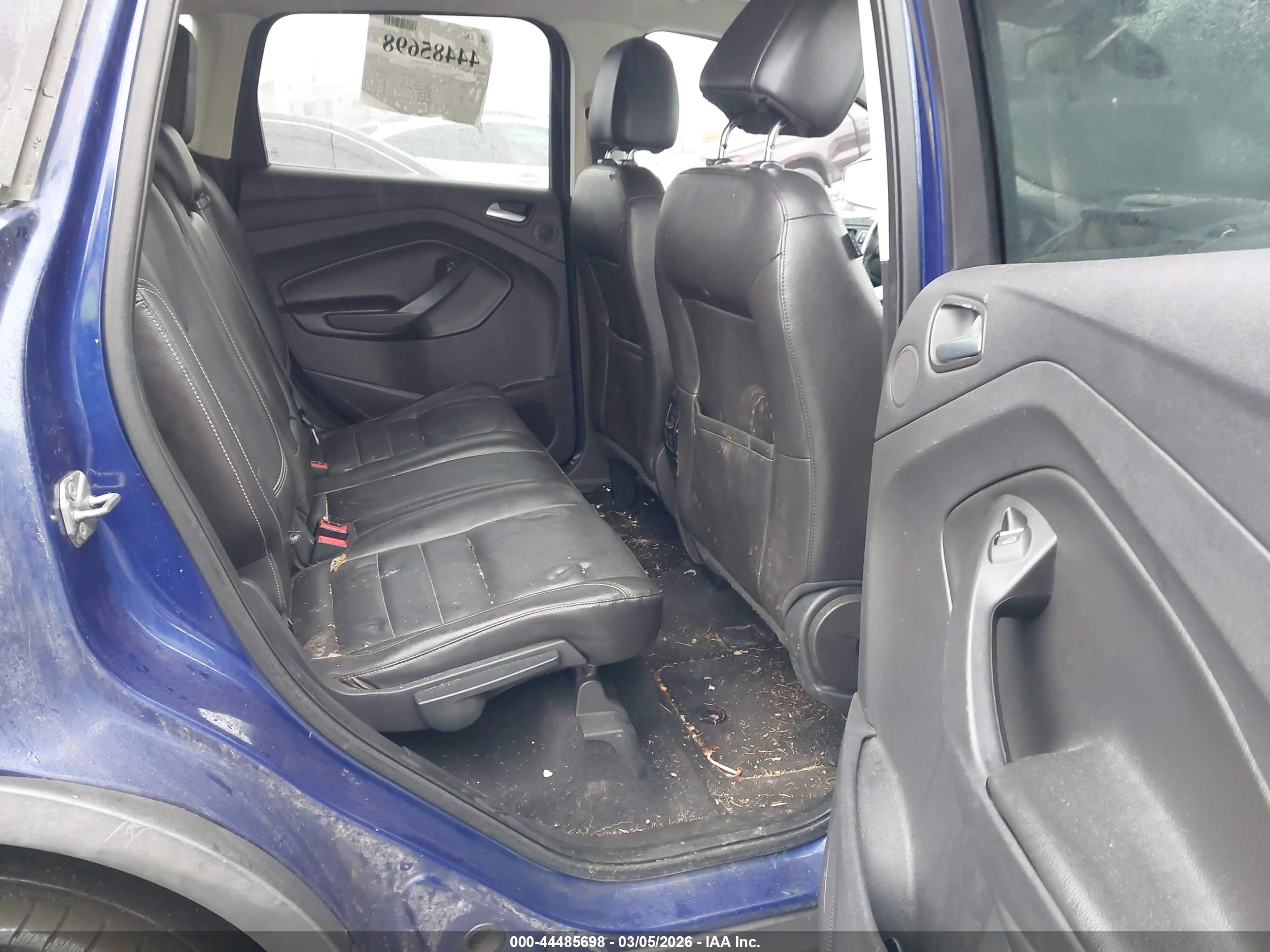 FORD ESCAPE image 8