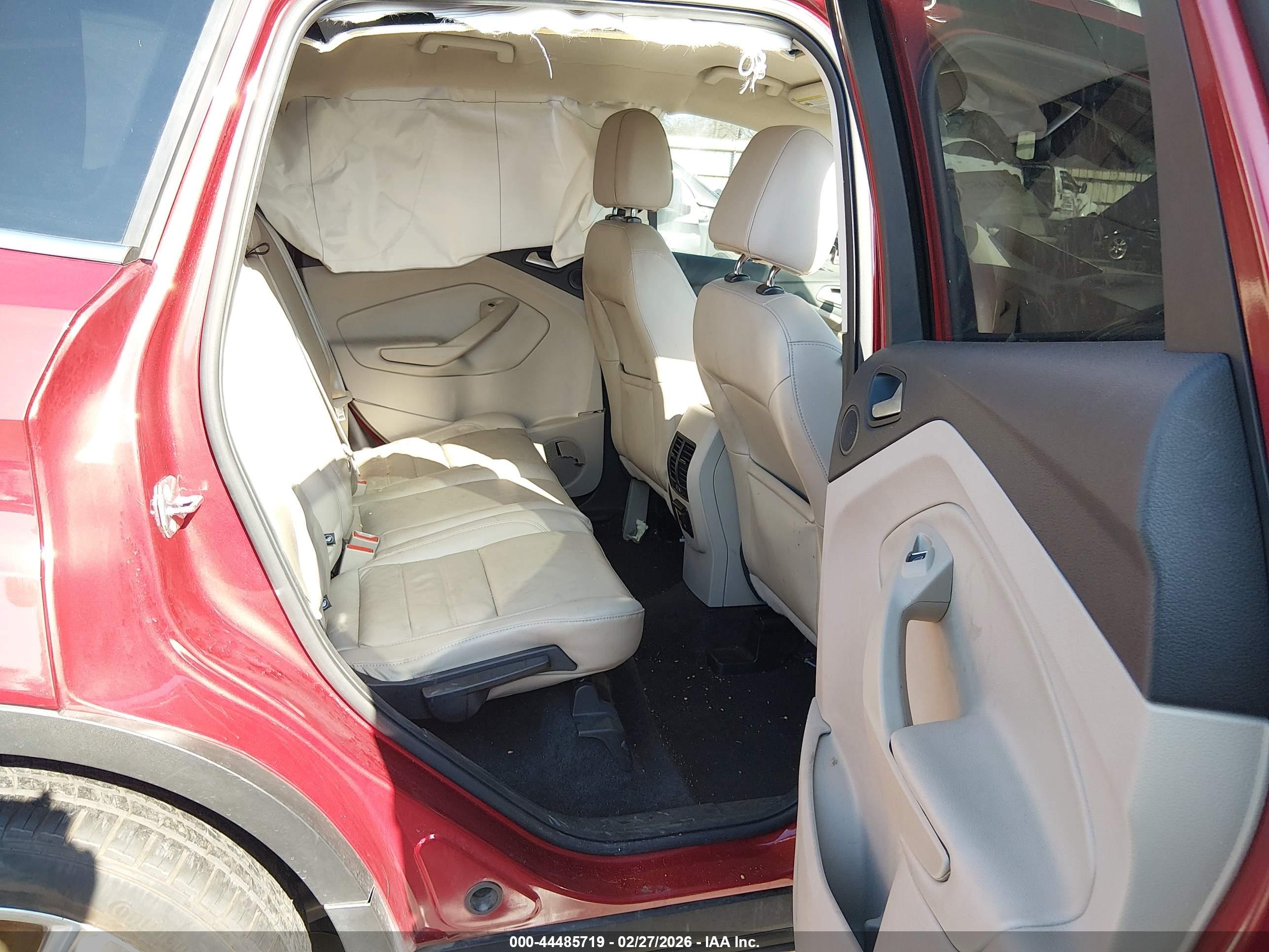 FORD ESCAPE image 8