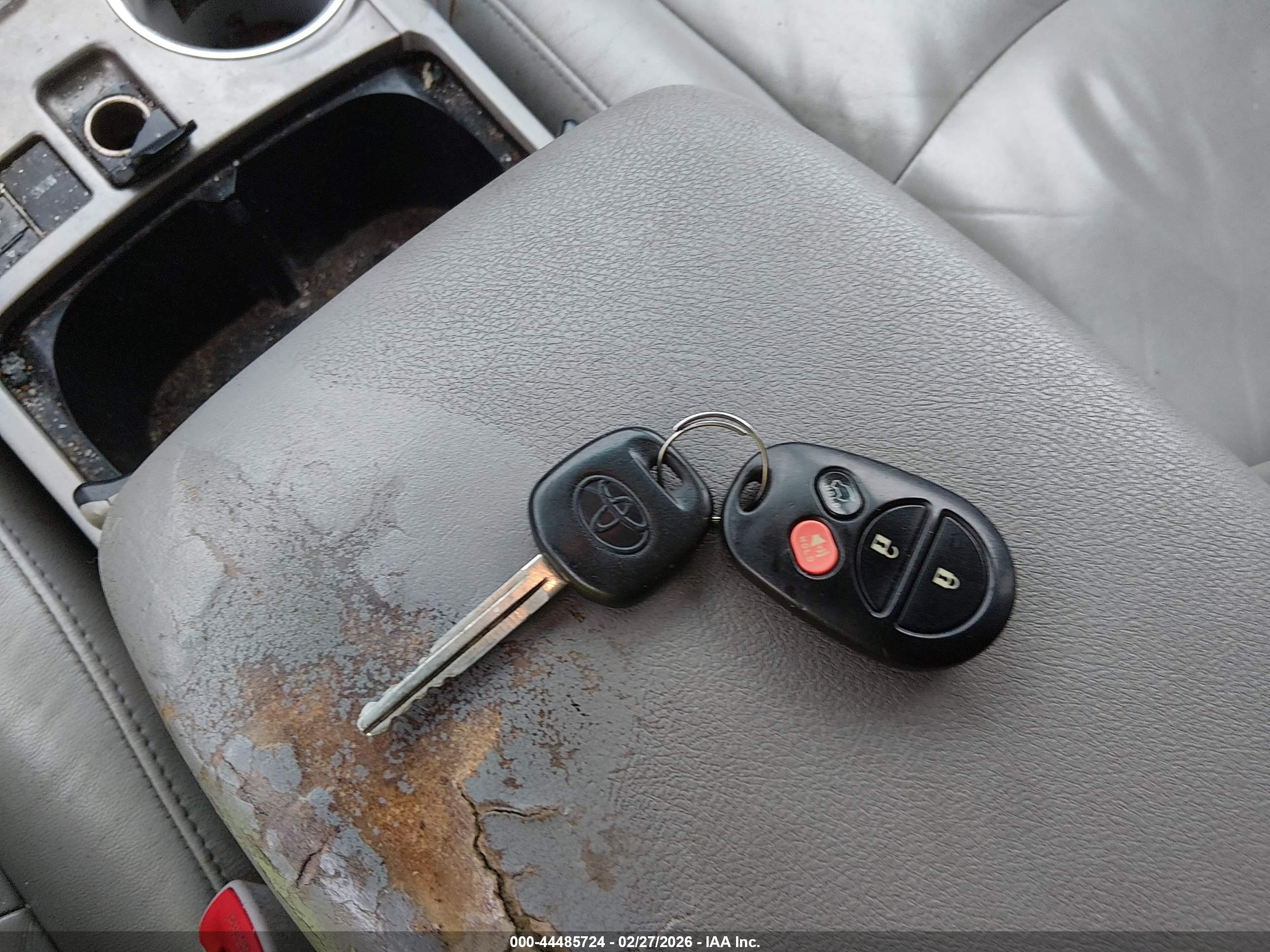 TOYOTA HIGHLANDER image 11