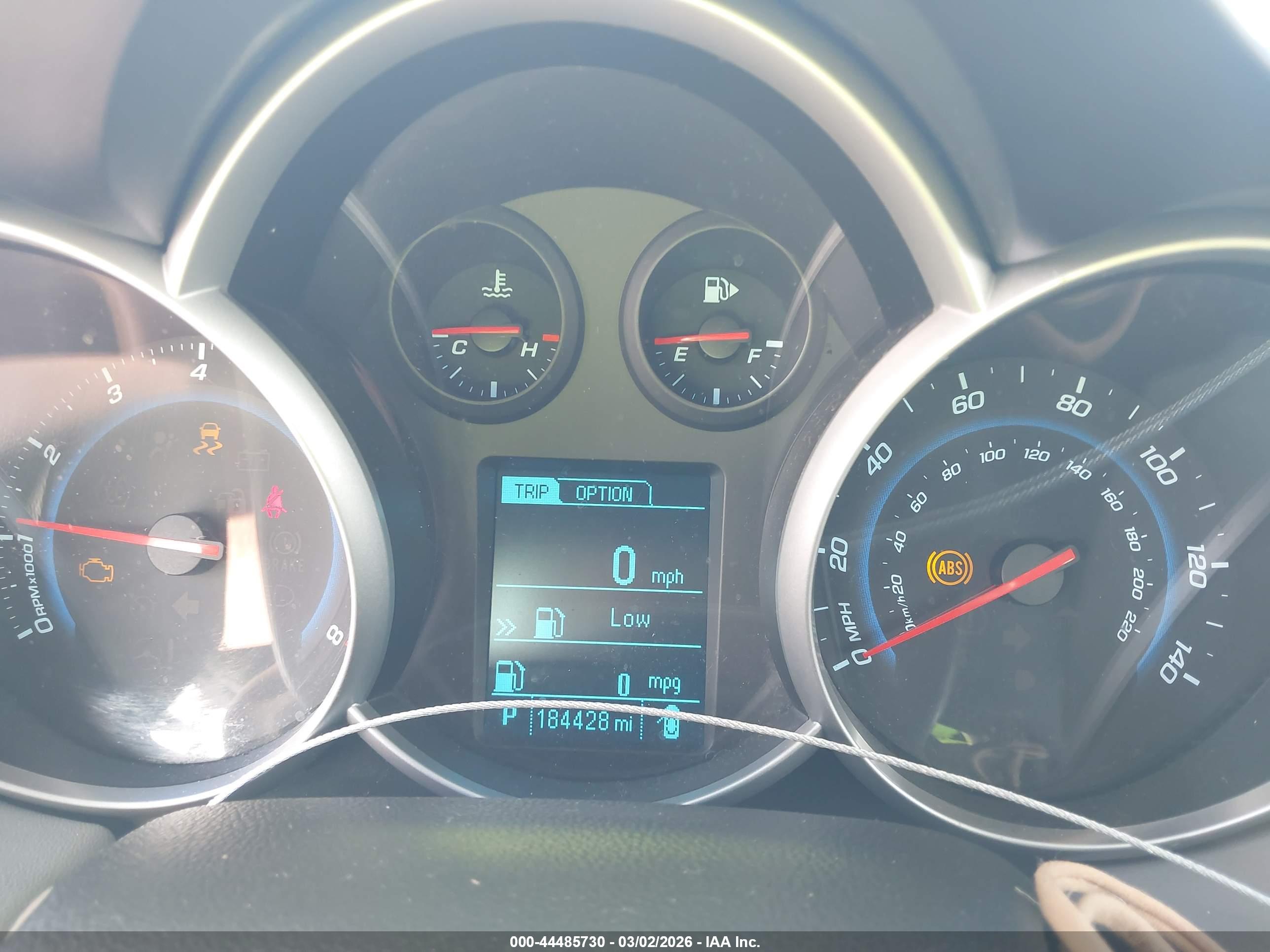 CHEVROLET CRUZE image 7