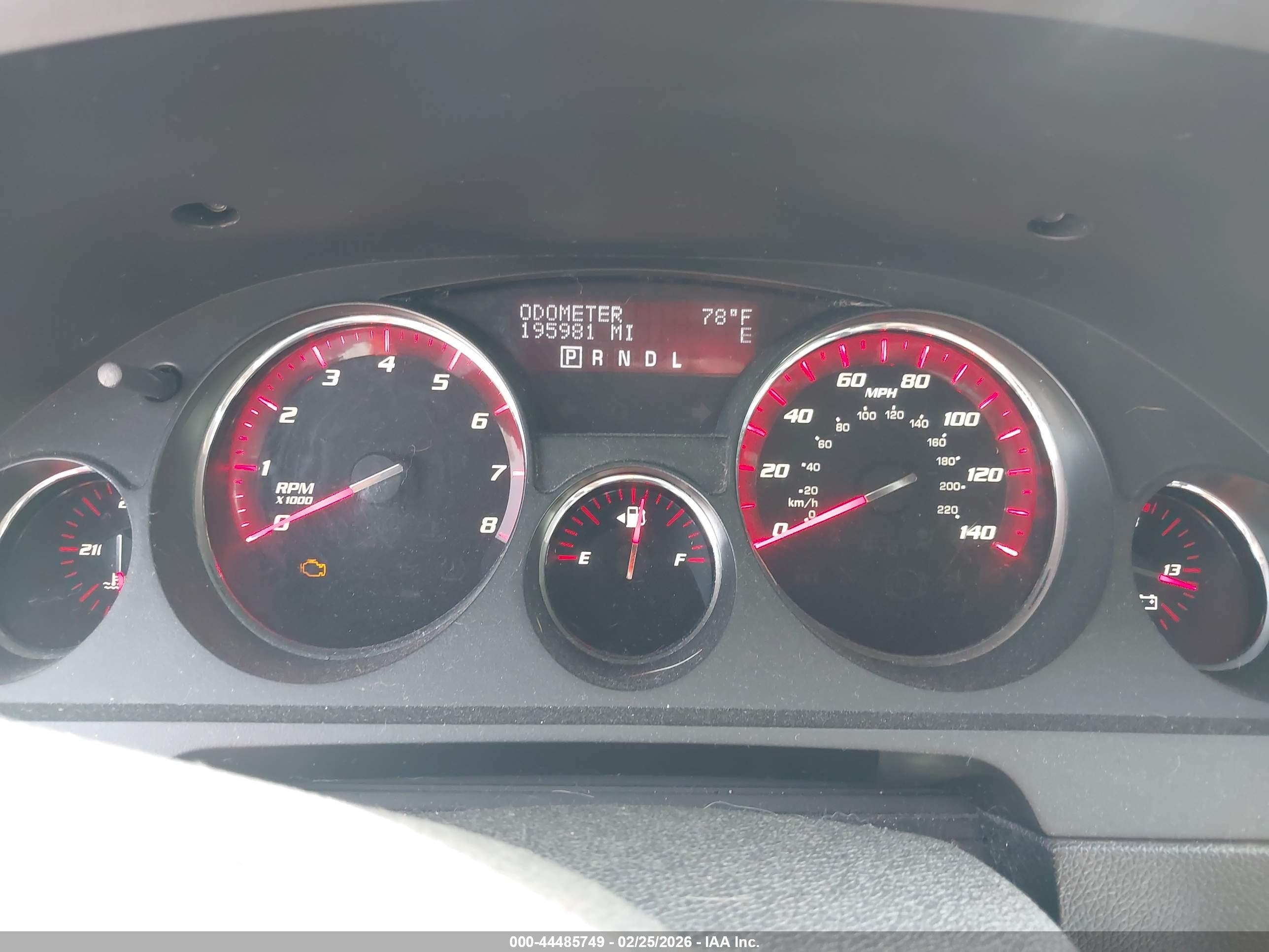 GMC ACADIA image 7