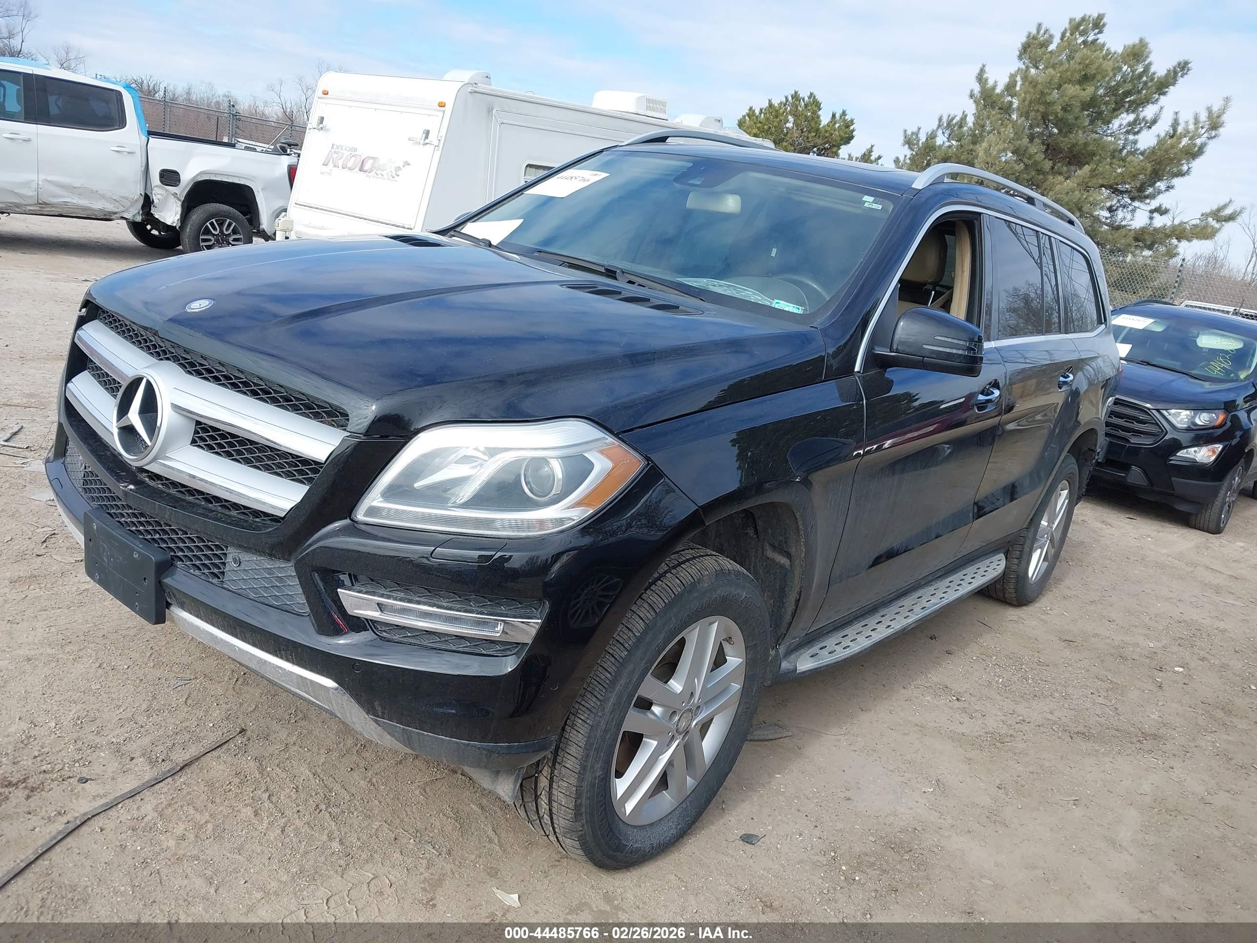 MERCEDES-BENZ GL image 2