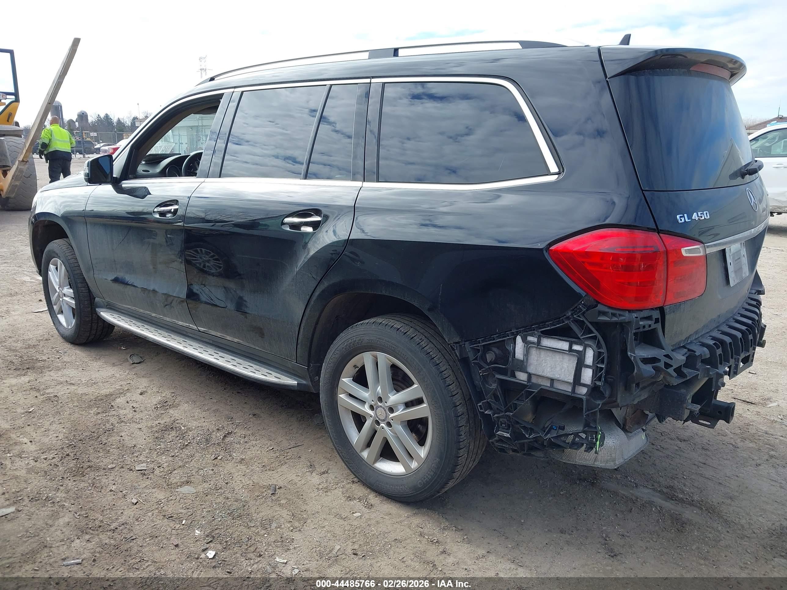 MERCEDES-BENZ GL image 3
