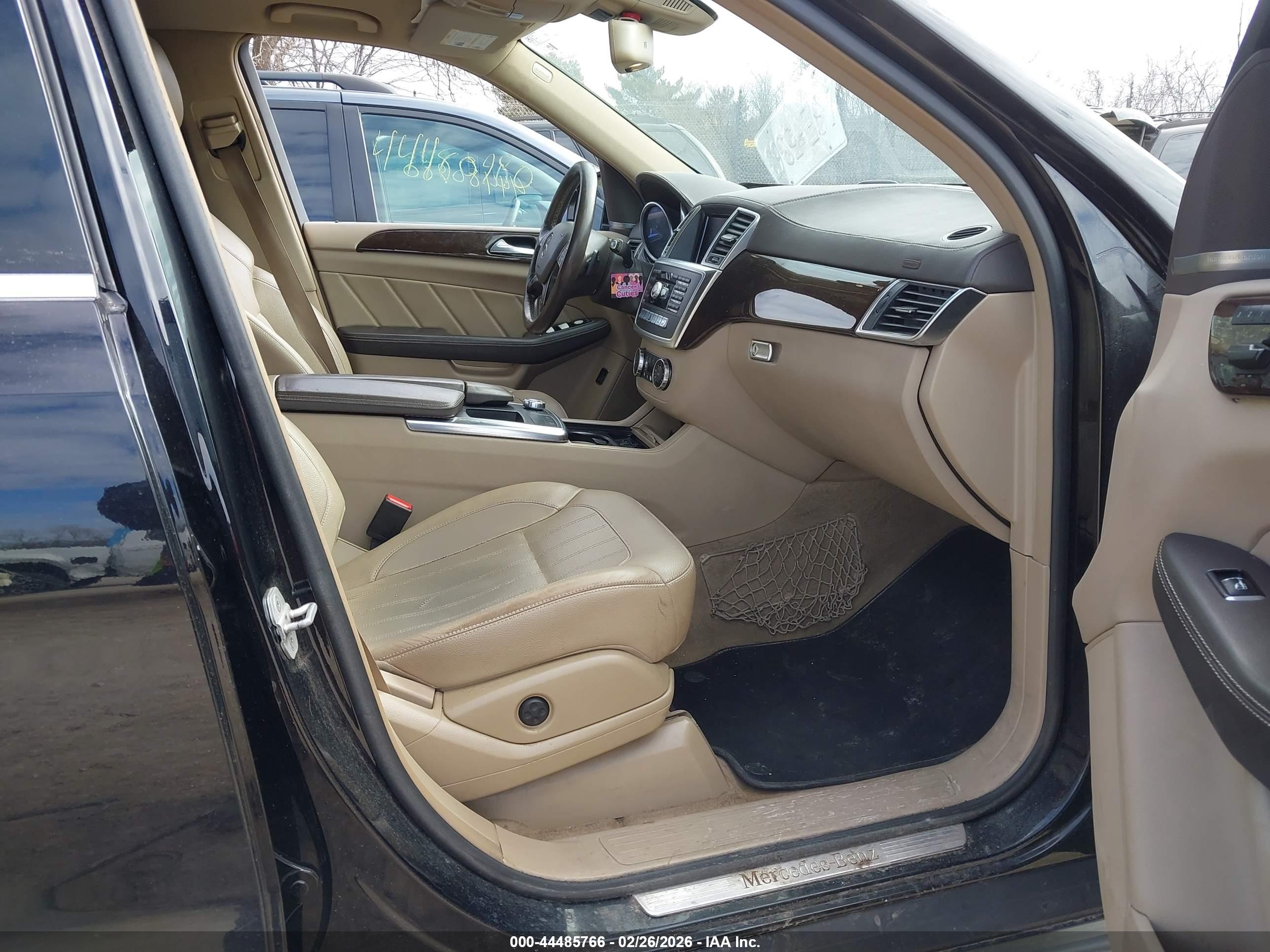 MERCEDES-BENZ GL image 5