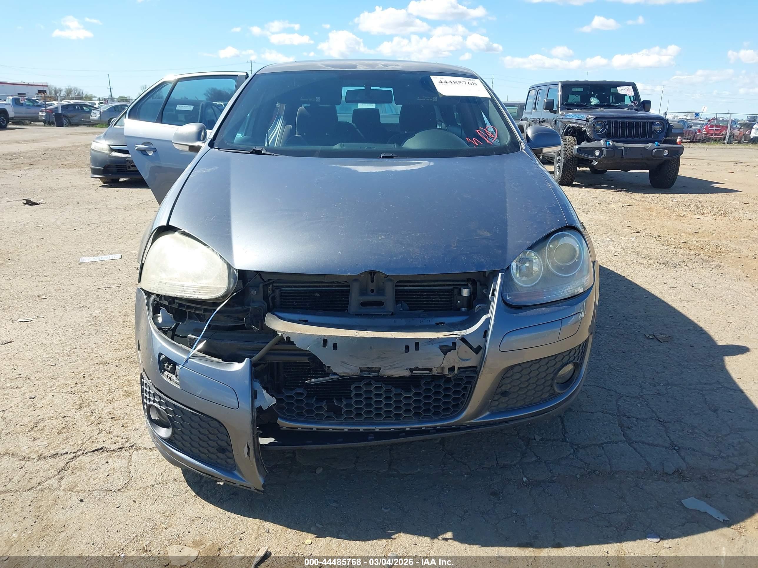 VOLKSWAGEN JETTA image 6