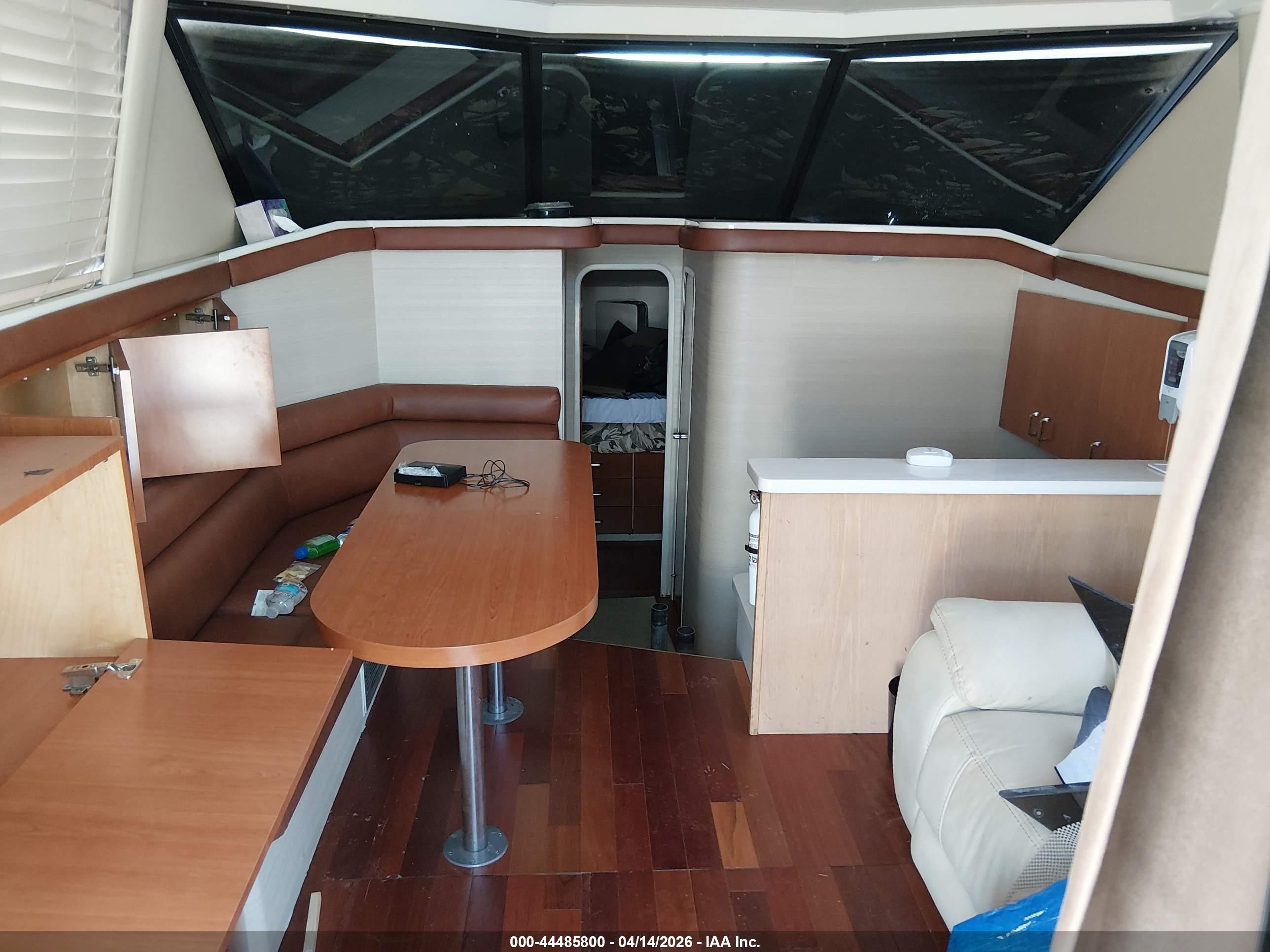 SILVERTON 34' image 5