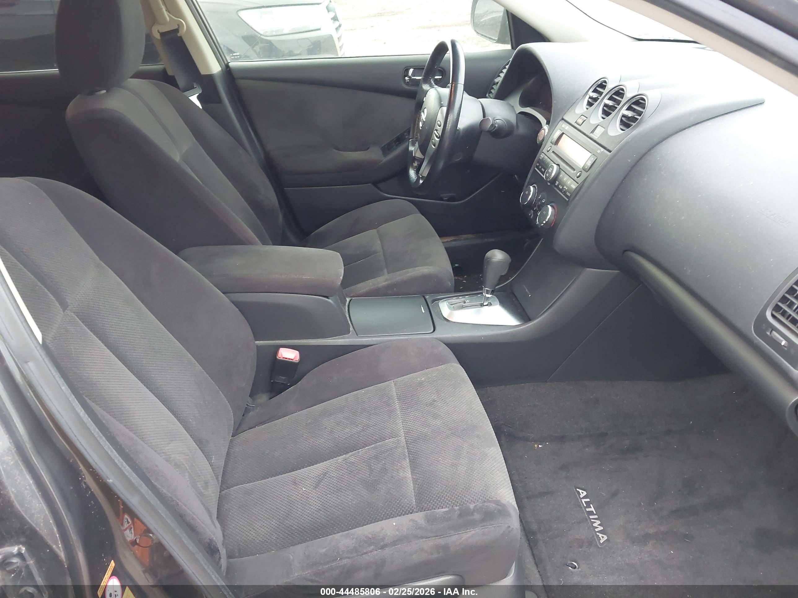 NISSAN ALTIMA image 5